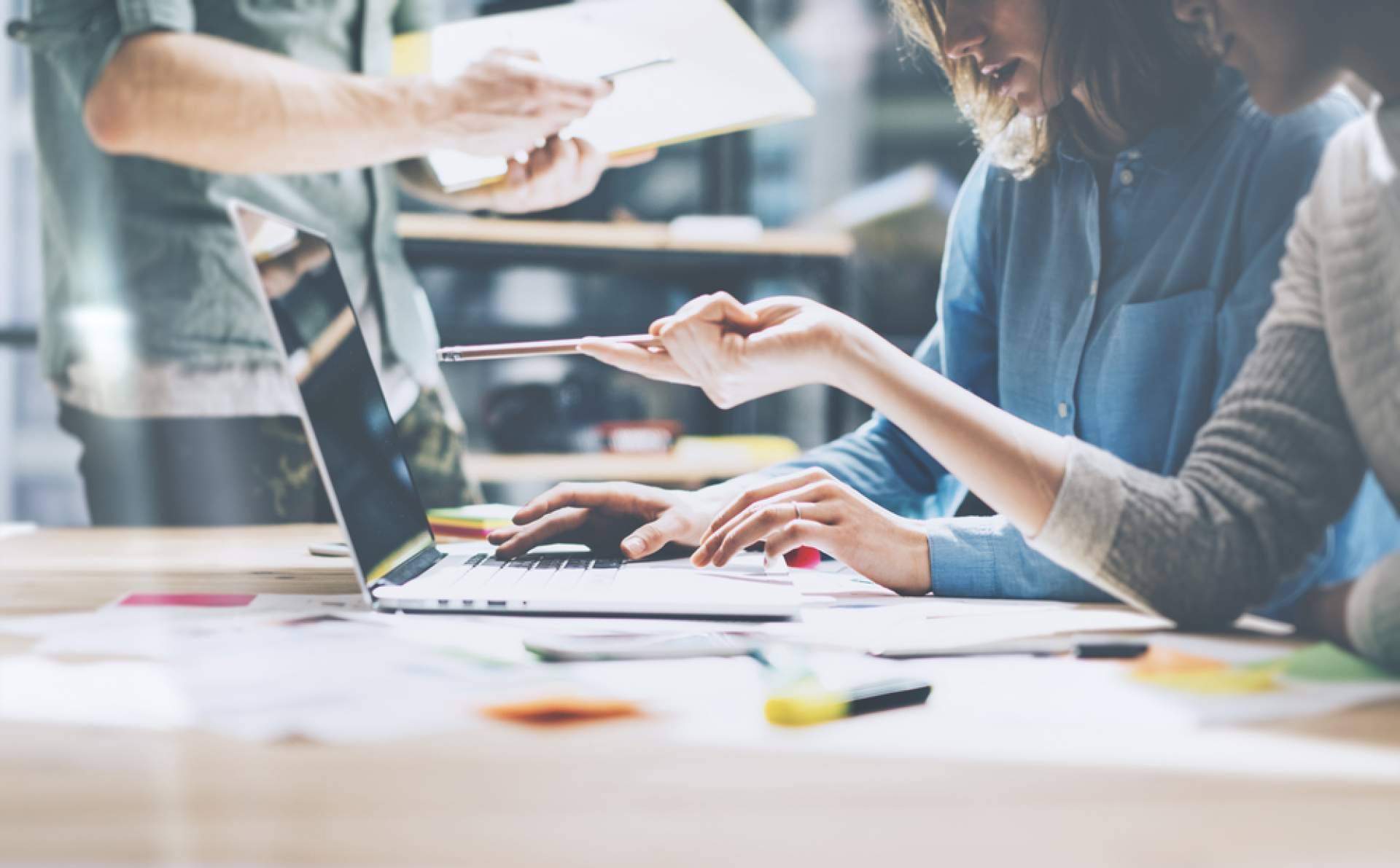 La Agencia Seekingdog ofrece su Kit Digital