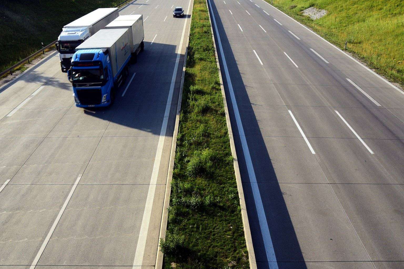 Servicio de envío de palets nacional e internacional, en Myglobaltruck.com