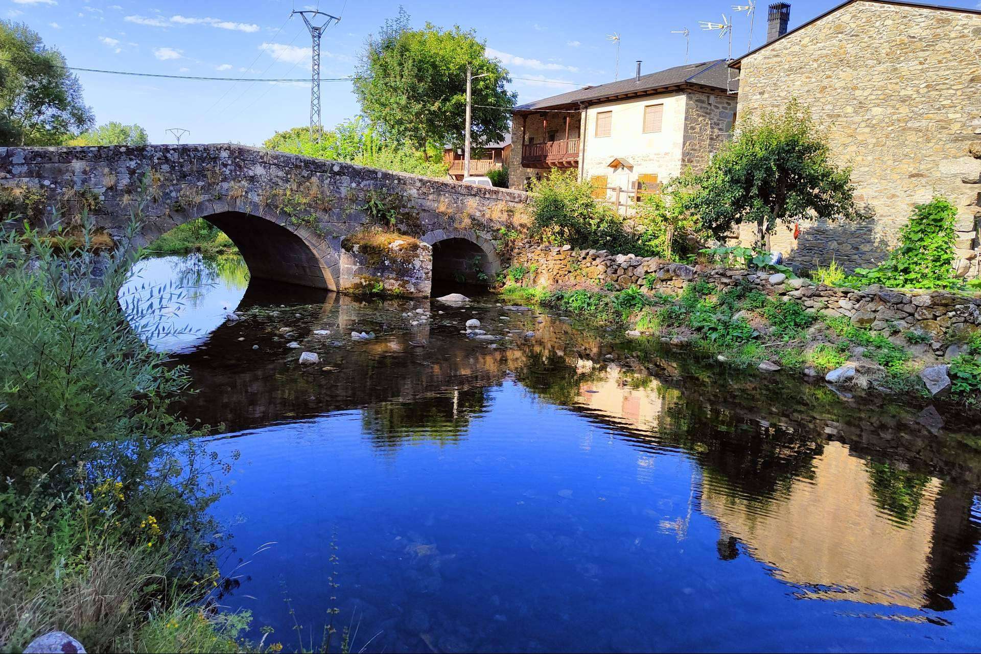 Centro de Rutas en Sanabria y Carballeda