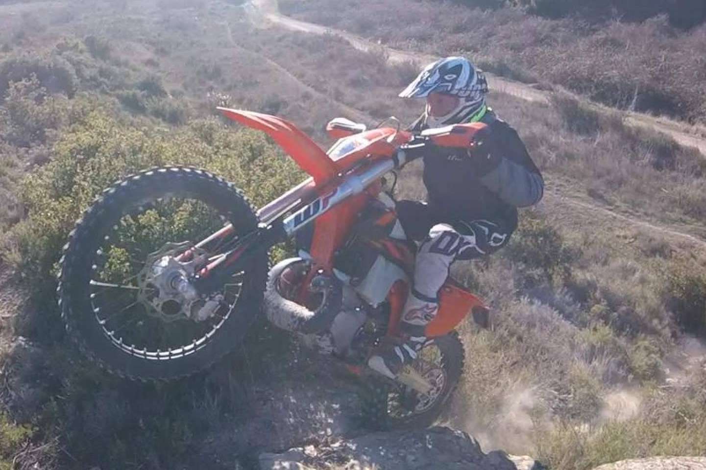 ¿Cuáles son las exigencias para las llantas de offroad?