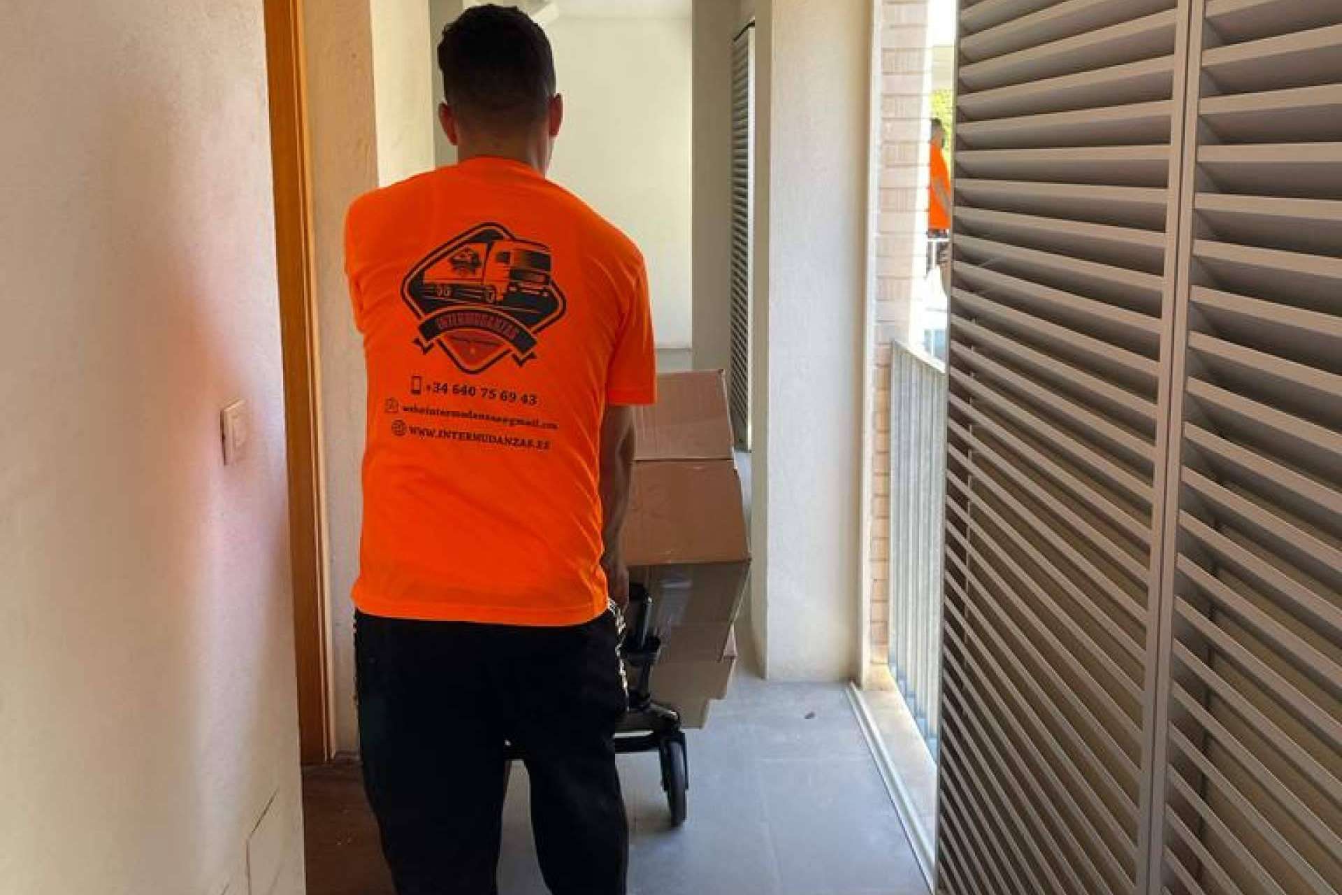 Intermudanzas y sus servicios de mudanzas en Catalunya