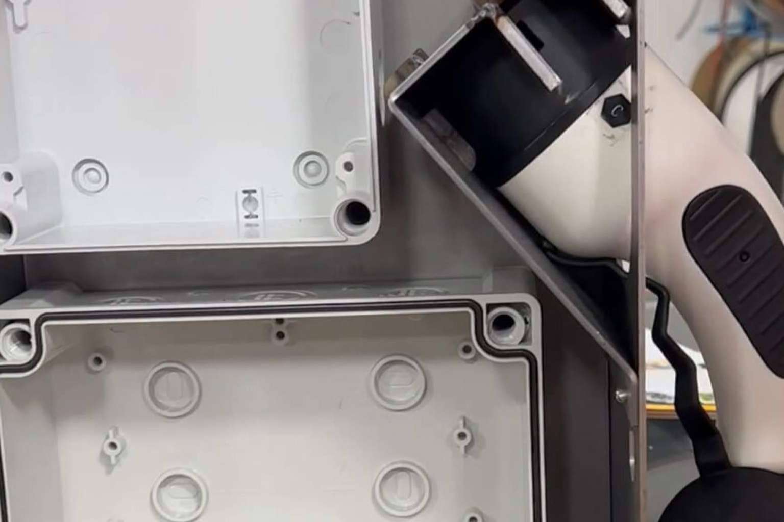 Prototipos a medida y desarrollo de productos desde su idea inicial, con los expertos de Cireval Electrónica SL