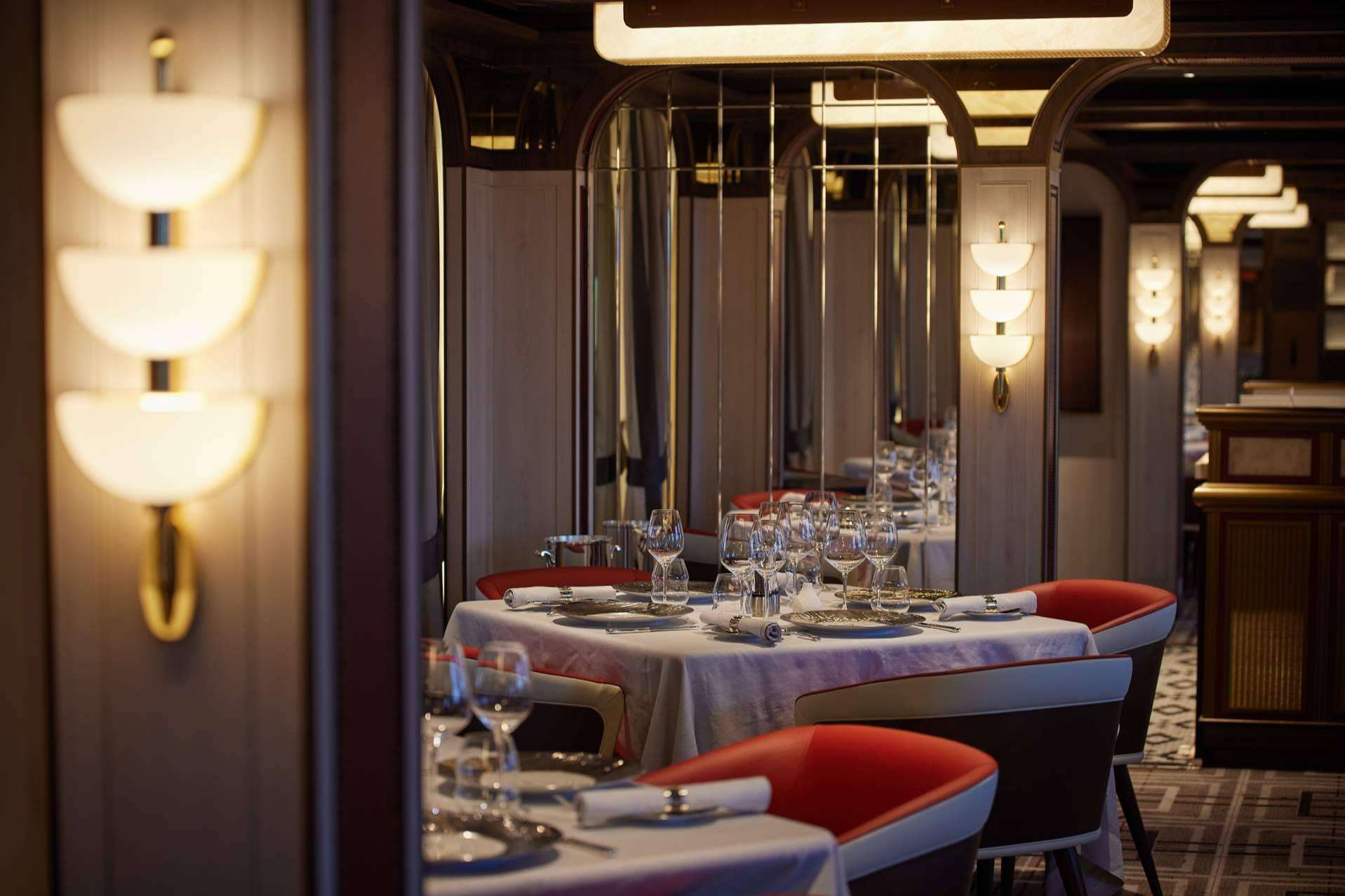 Regent presenta el Seven Seas Grandeur, el sexto barco de la flota más lujosa del mundo