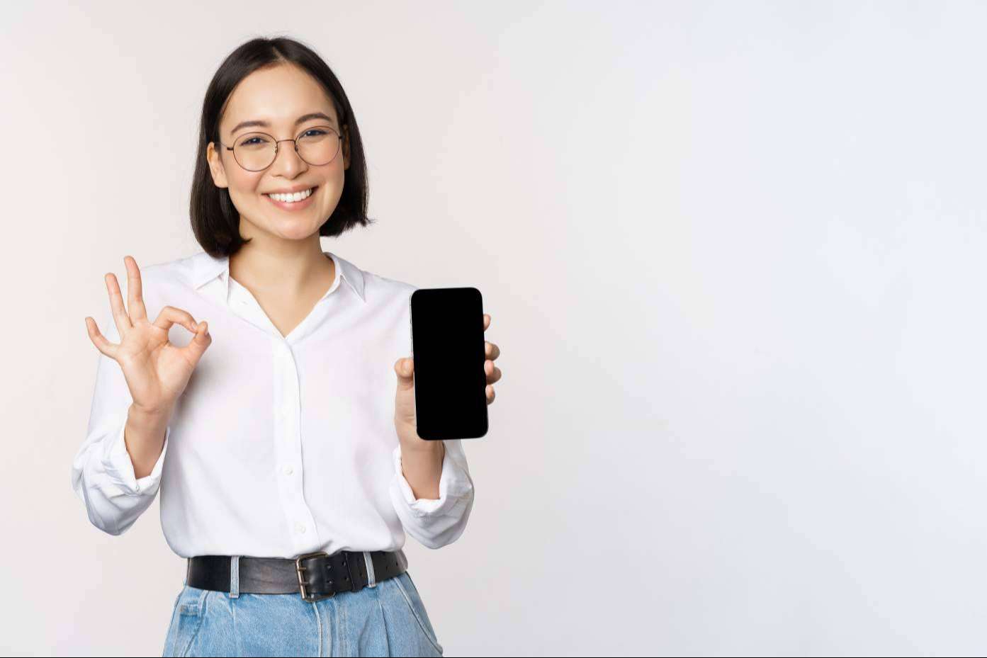 Impextrom, una tienda de repuestos móviles con pantallas para el Redmi 9