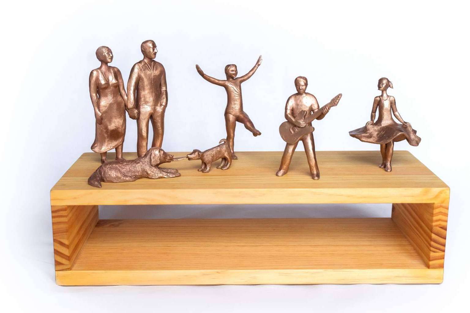 Esculturas personalizadas con historia de la mano de Aere Esculturas