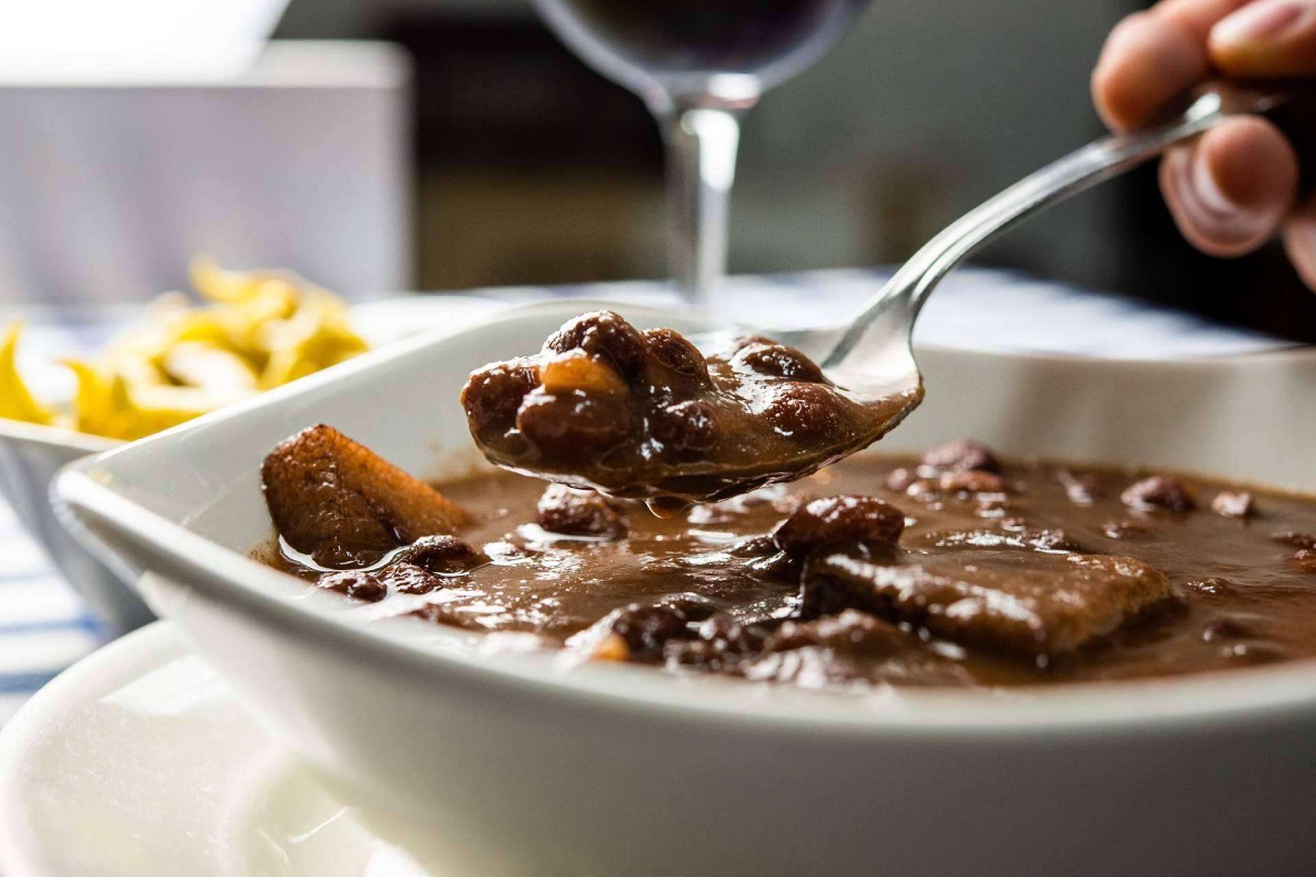 Auténtica taberna vasca en Las Ventas, Órdago, tradición y calidez en cada plato