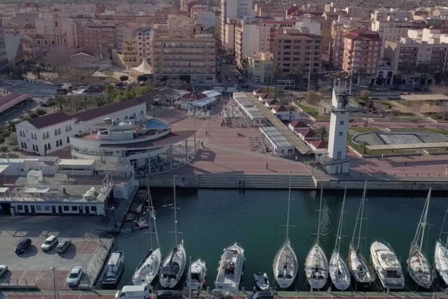 Conocer los establecimientos de hostelería de La Plaza del Mar