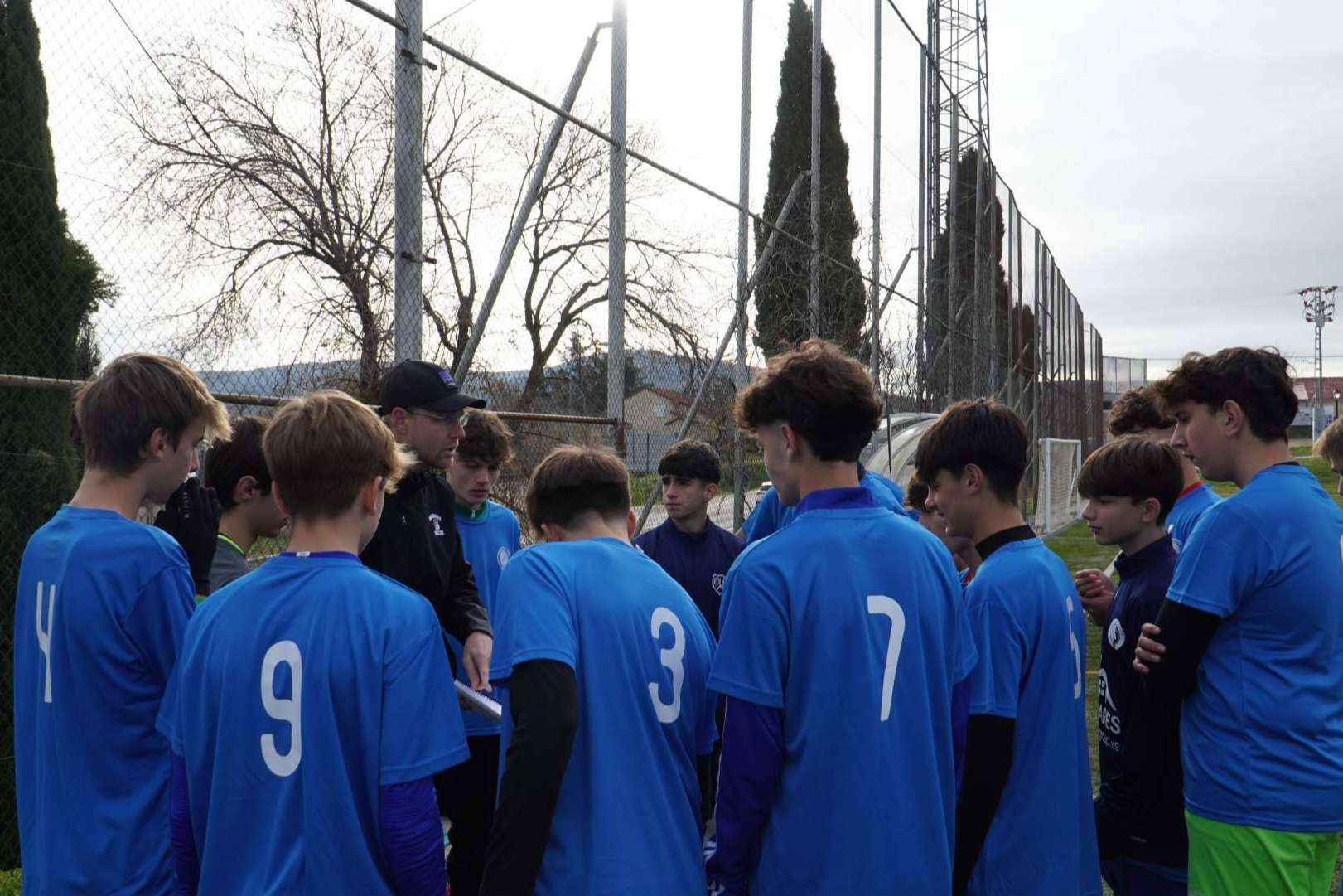 Deaquiparafuera logra revolucionar a media España con su evento American Youth Draft