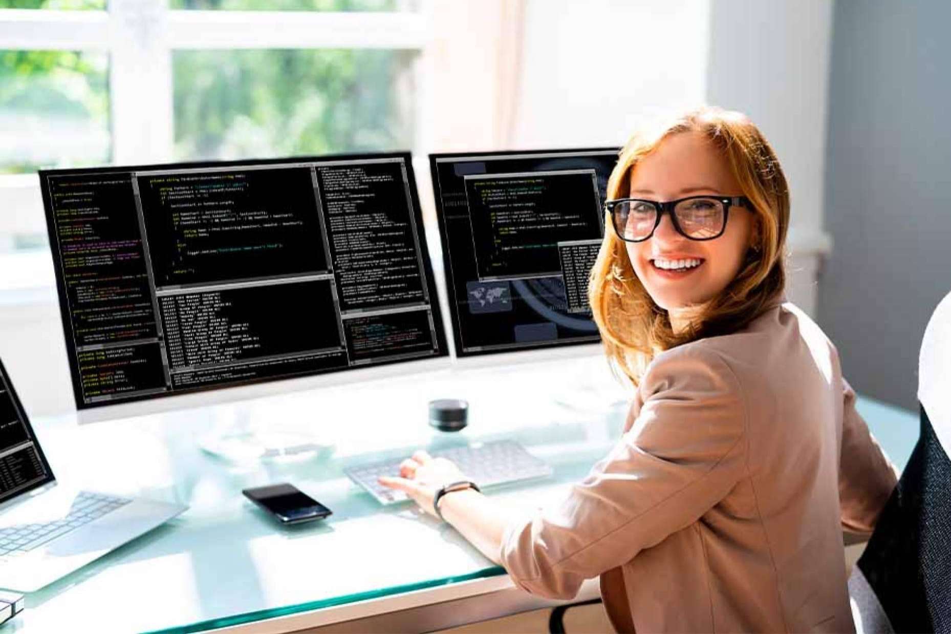 Acelerar el éxito en 2024 con los programas de AICAD Business School