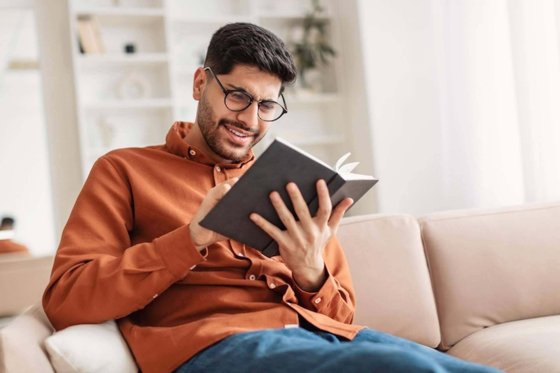 El libro 'Tokeniza a tu madre', una forma sencilla de entender la tecnología que las empresas pueden implementar