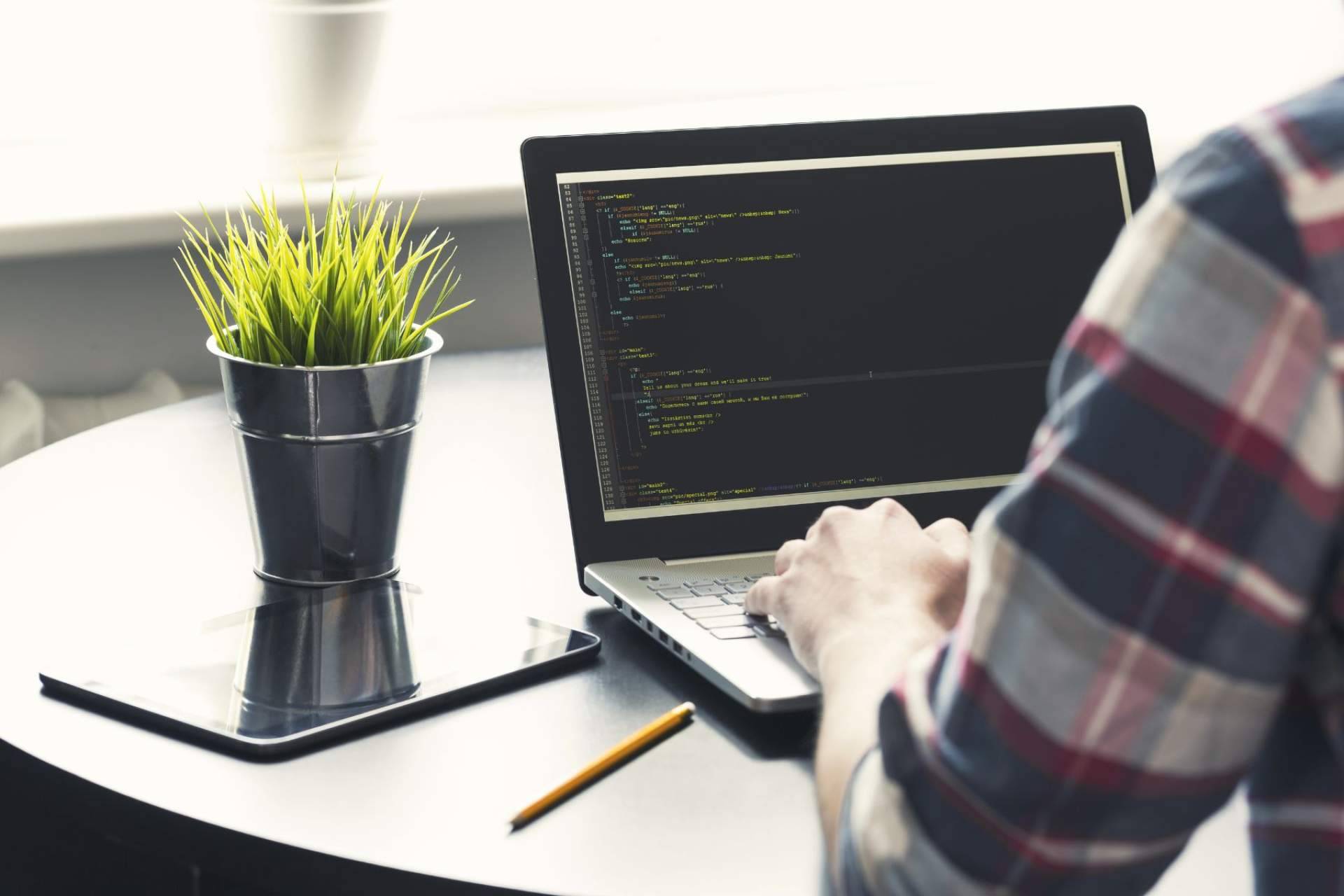 ¿Cómo aplicar la inteligencia artificial a los procesos TIC?, por la compañía Imagar