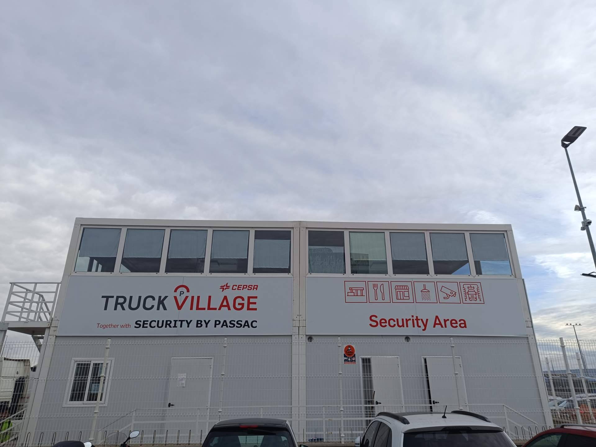 En el primer Truck Village de CEPSA en España, el empresario Raúl Esteban Herranz es partícipe
