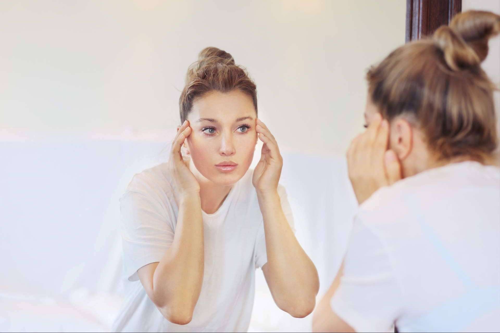 Alluring Clinic realiza el tratamiento de ojeras con ácido hialurónico