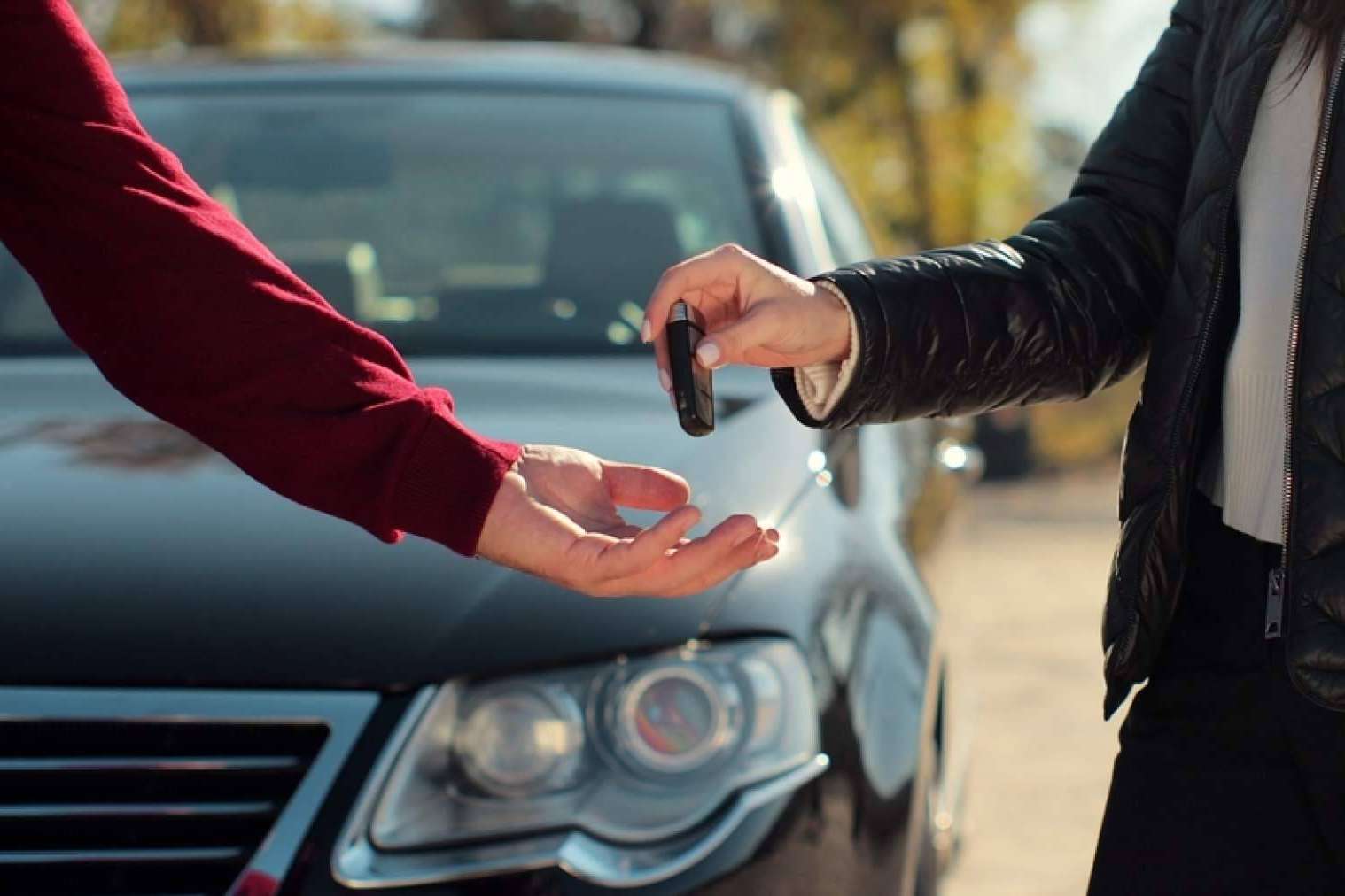 Canarias.com ofrece servicios de alquiler de coches de lujo y gama alta en Tenerife