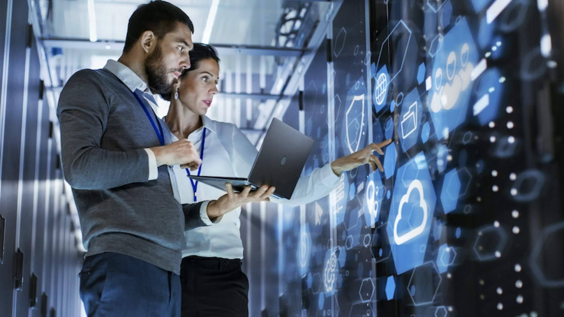 Inteligencia artificial aplicada al soporte IT a usuarios, con Imagar Solutions Company
