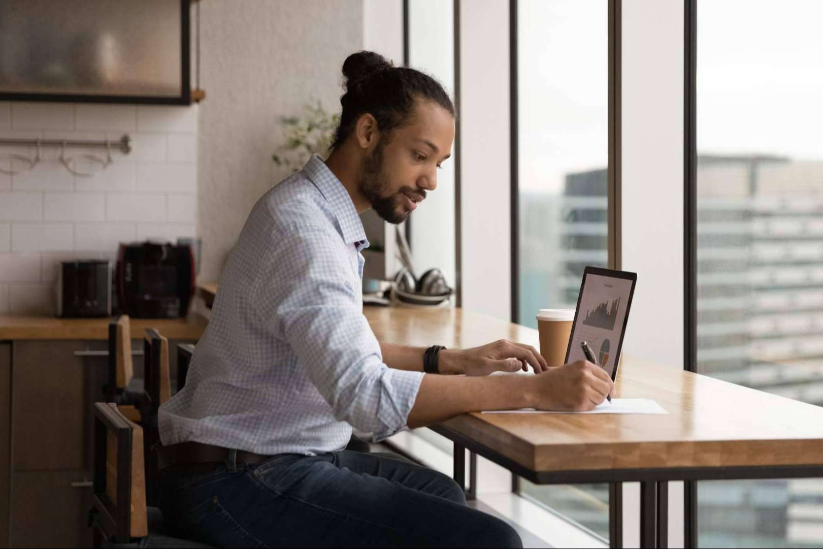 Formación Carpe Diem tiene el curso online ideal para convertirse en experto universitario en cualquier área profesional