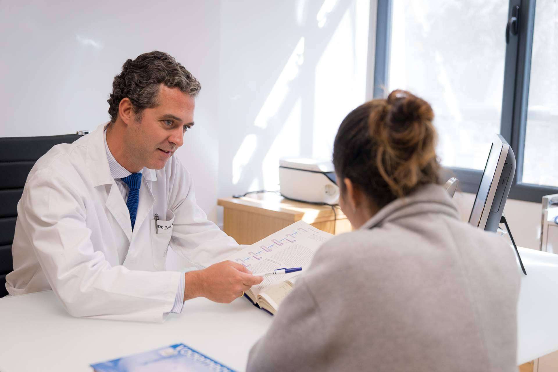 Blefaroplastia en Madrid con los servicios del Dr. Franco Góngora