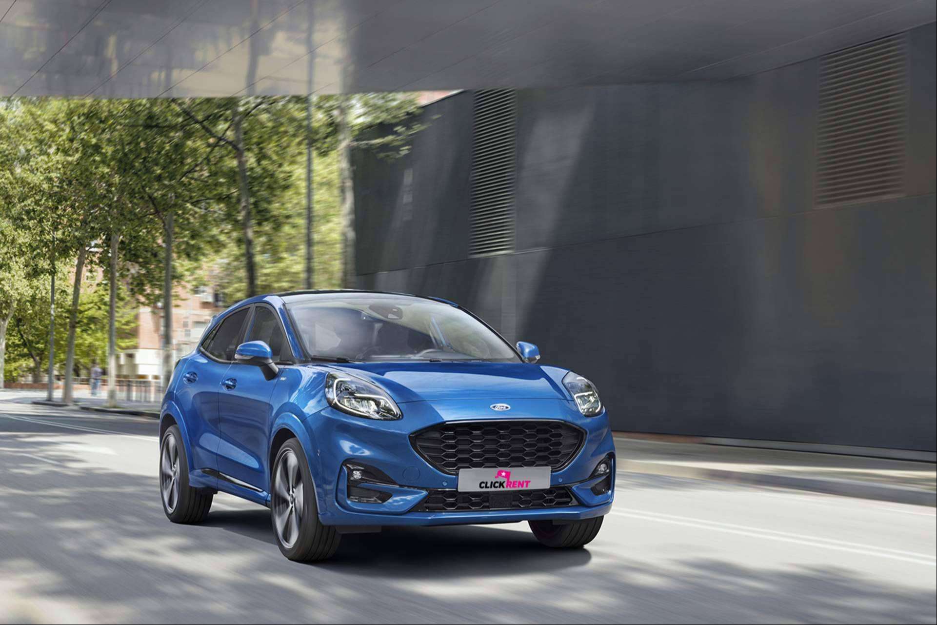 Para visitar Barcelona y sus alrededores, alquilar un coche en la estación de Sants