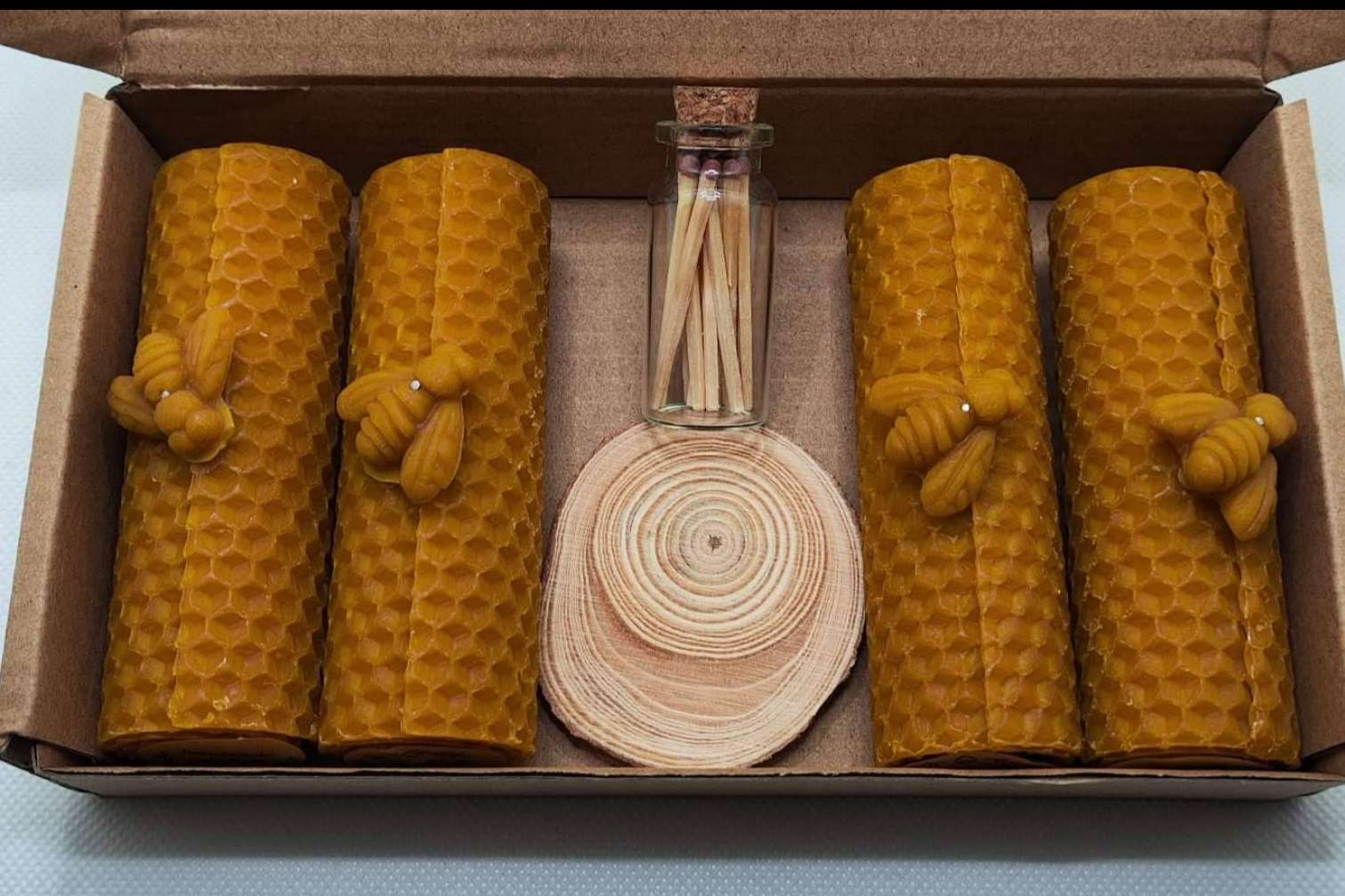 Velas de miel, el proyecto sostenible e inspirador de Joyra Sabor Nacional