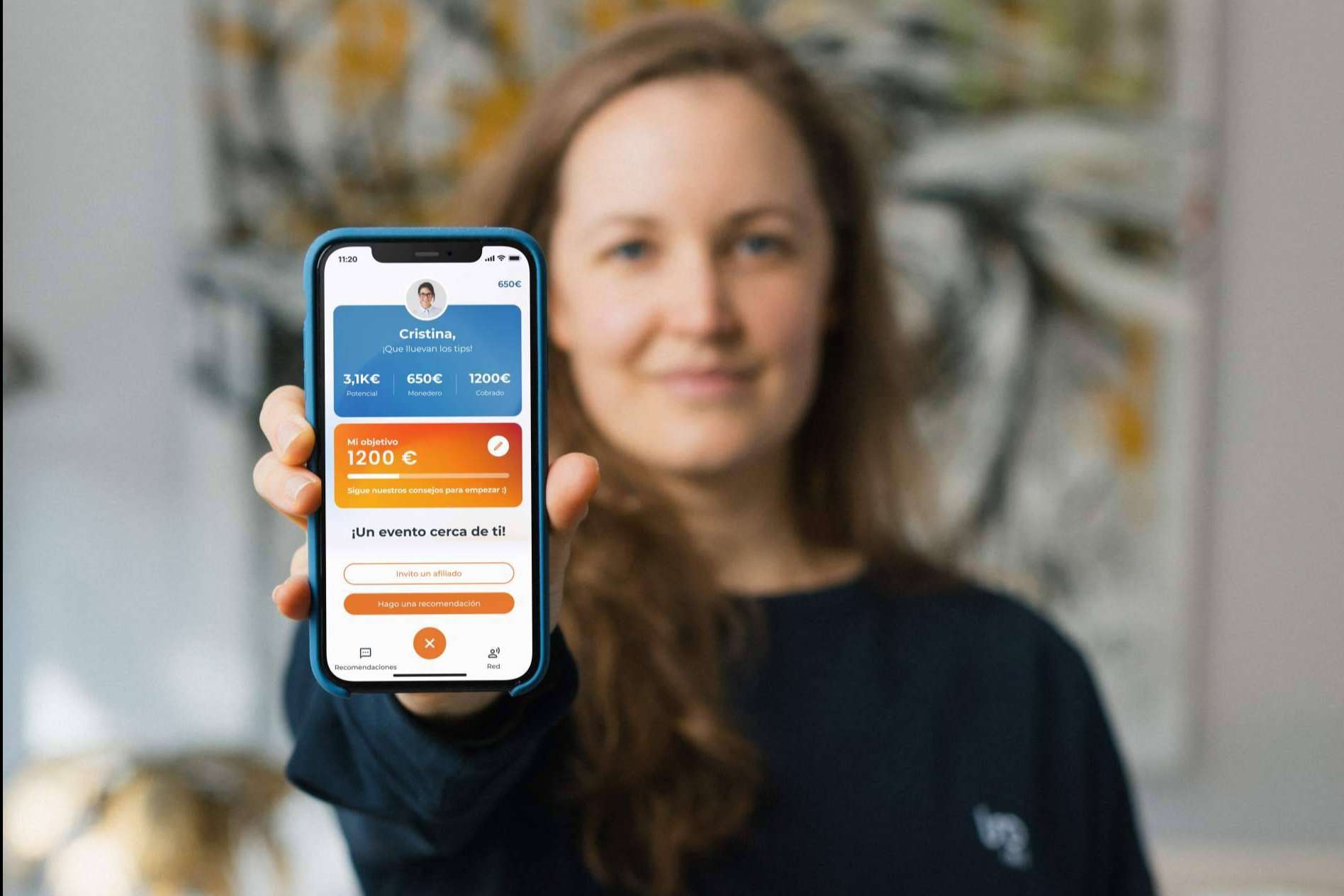 Una app que recompensa económicamente las recomendaciones inmobiliarias es Propertips by iad