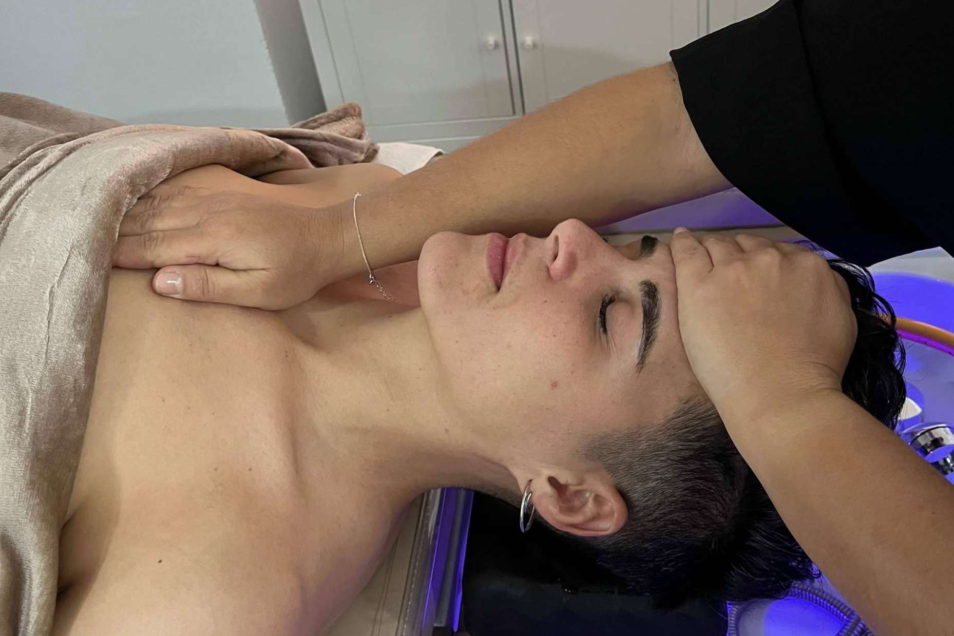 Emprender el éxito en el Mundo del Bienestar; descubrir las franquicias de Japanese Head Spa
