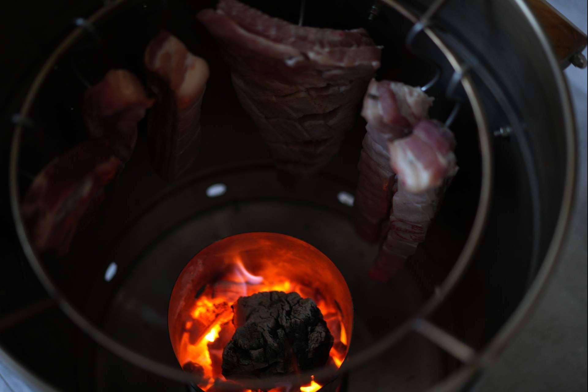 Steak and Beer, distintas opciones de barriles ahumadores y asadores para disfrutar de auténticas barbacoas