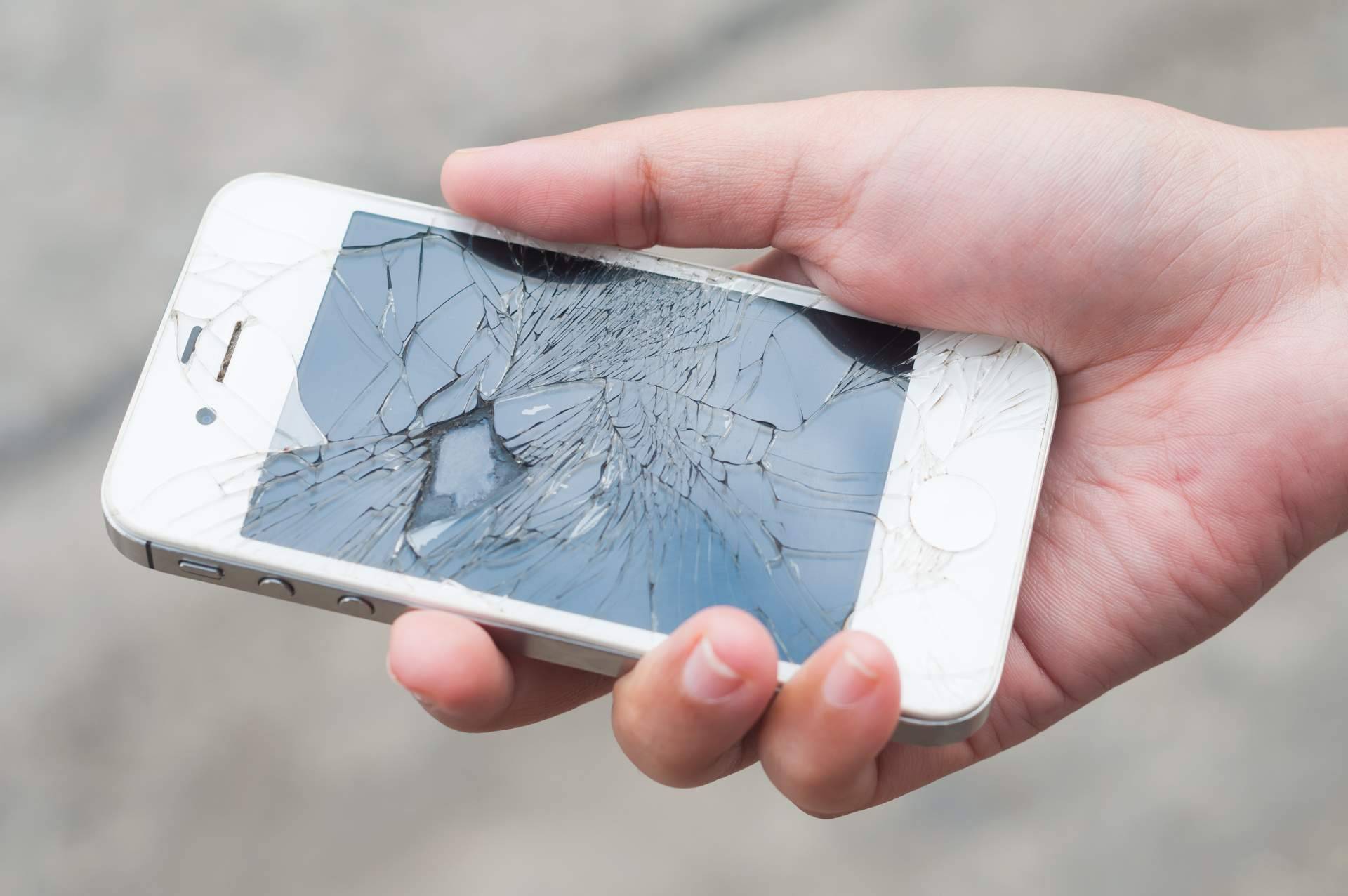 iRefurb se encarga de la reparación de smartphones en La Coruña