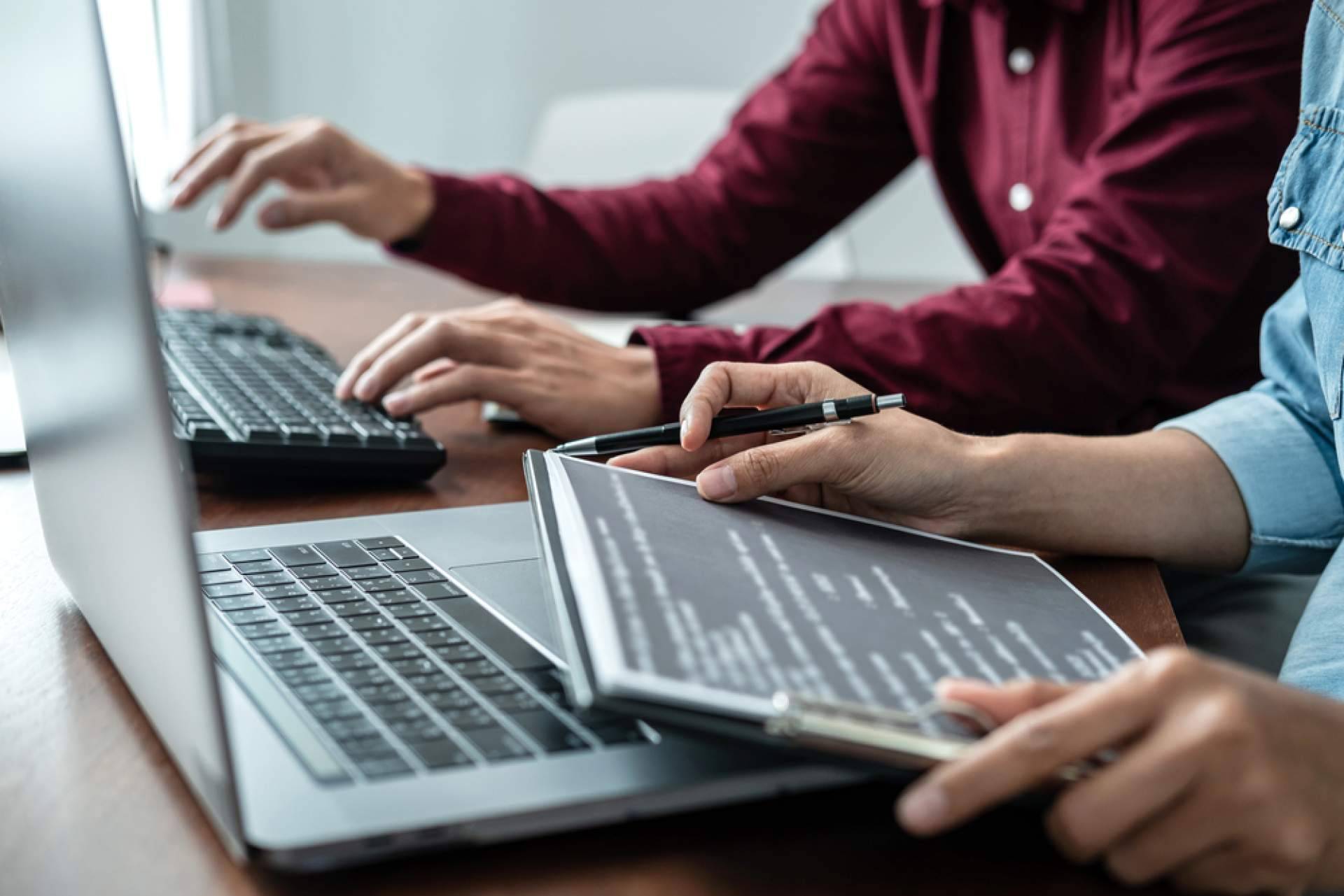 KCram Solutions, expertos en el desarrollo de aplicaciones de escritorio y web