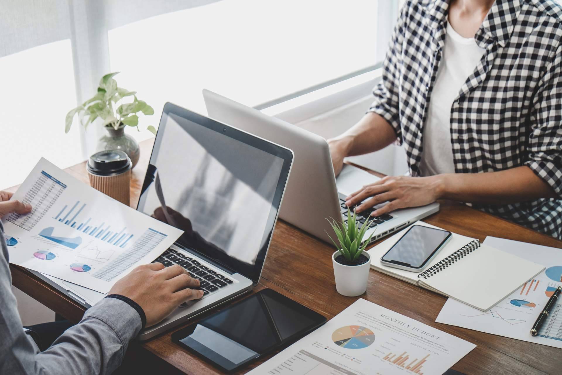 Realizando acciones de marketing, la importancia de tener un negocio digitalizado con Bomba Amarilla