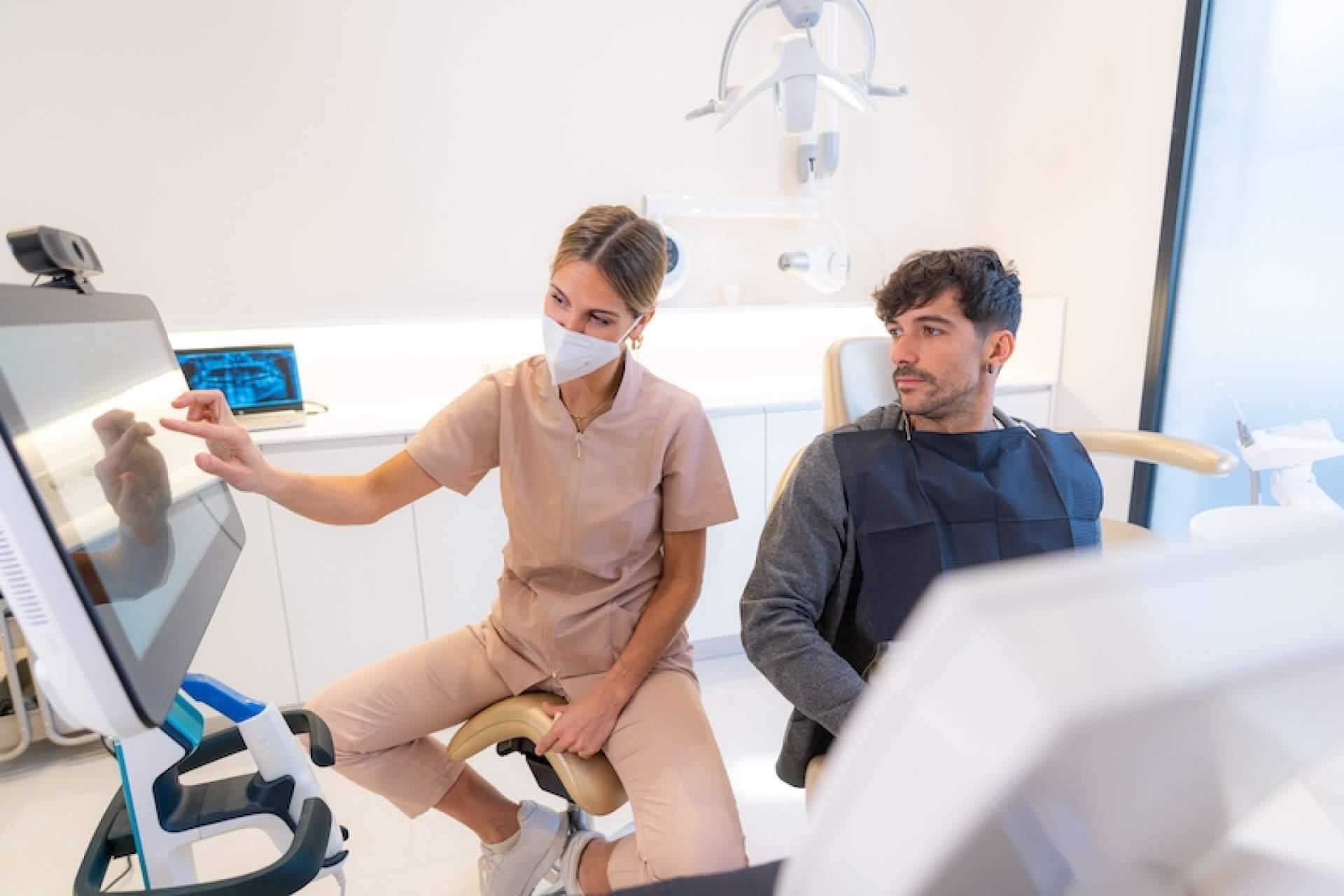 Las ventajas de la IA en la creación de contenido en el sector de la salud