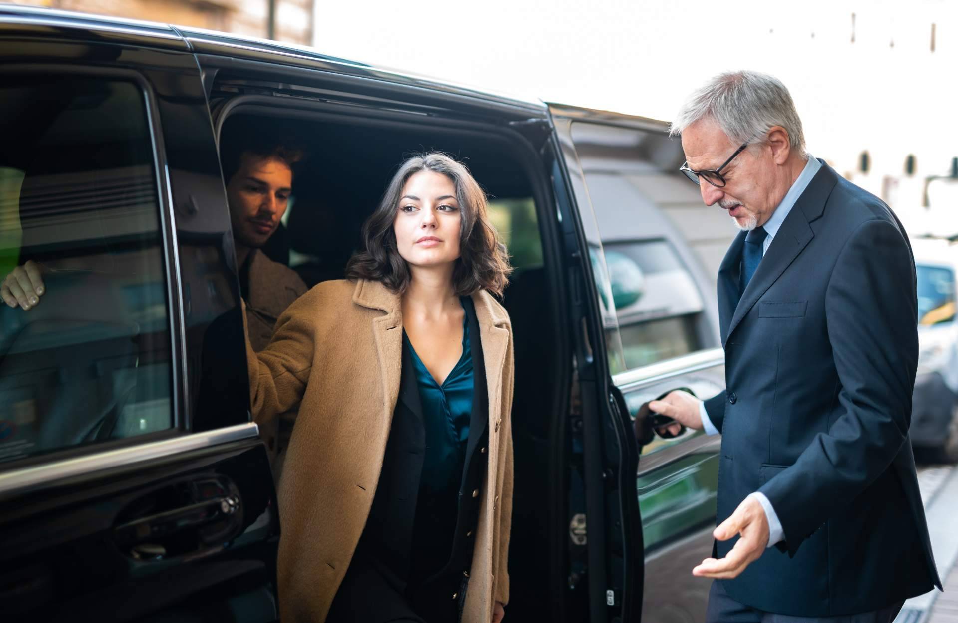 Alpha VIP Transfer es una empresa que cuenta con furgonetas transfer de lujo