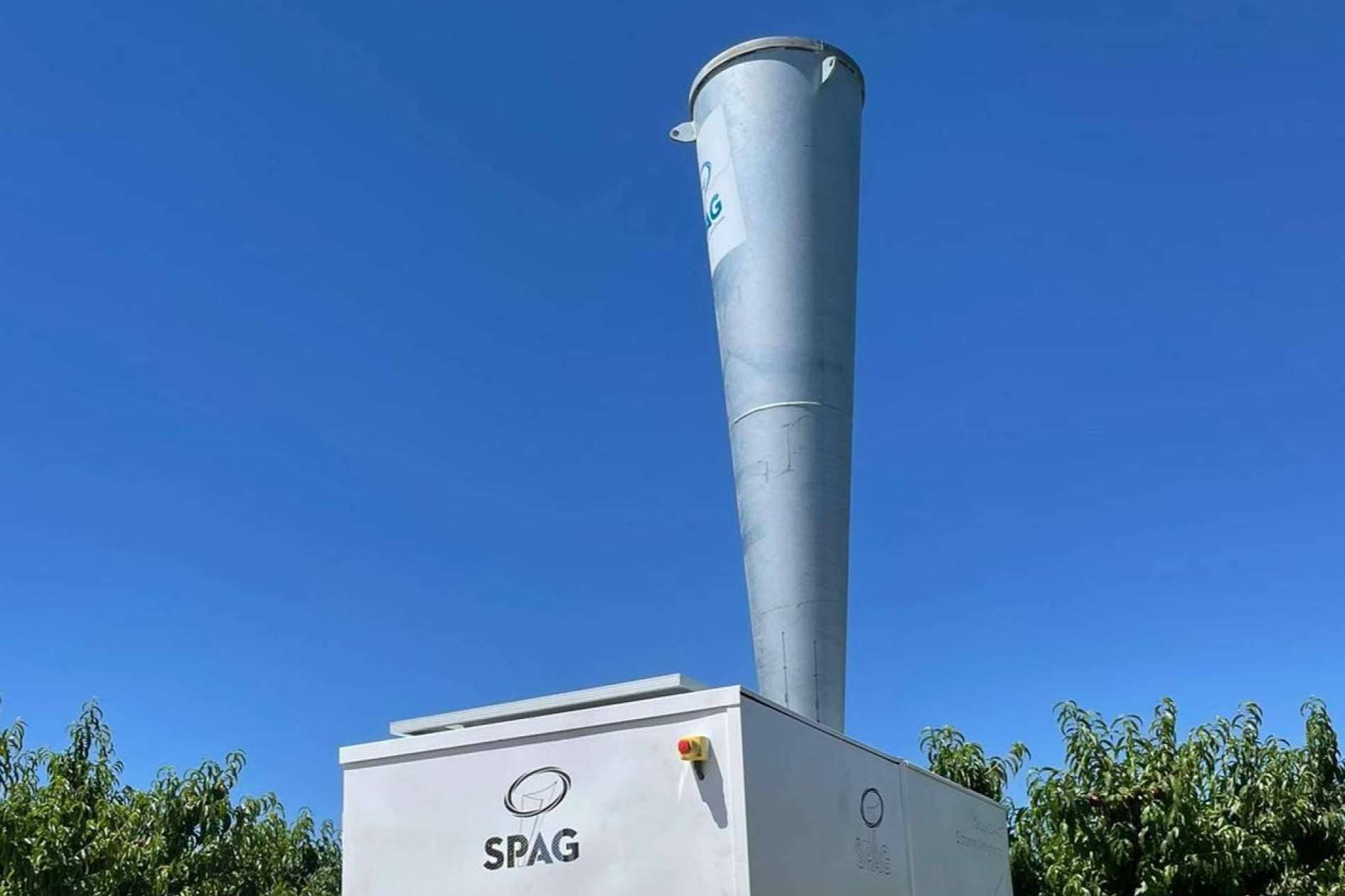 Grupo SPAG, la empresa que fabrica sistemas de protección antigranizo para cultivos