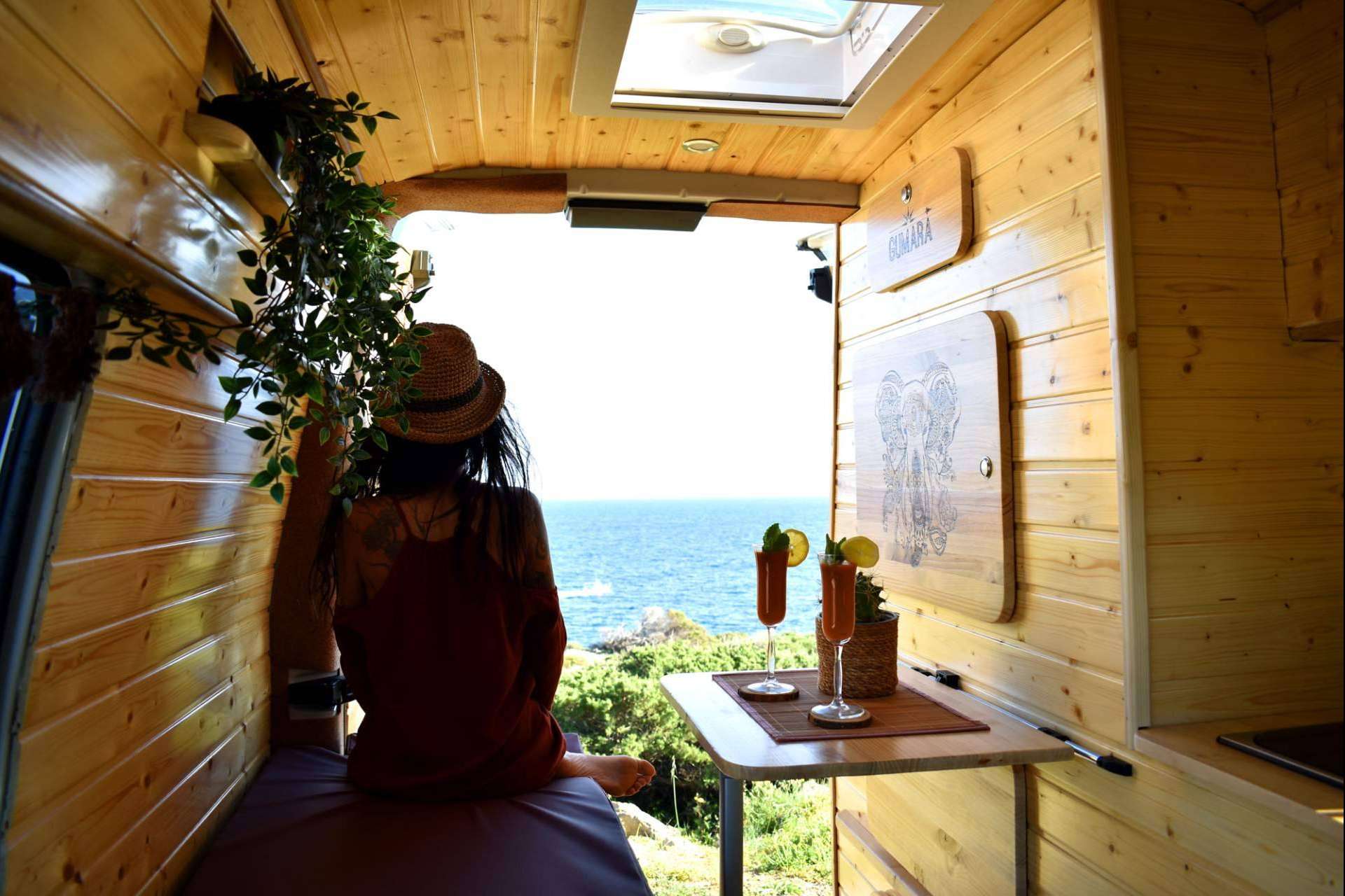 Una aventura distinta recorriendo la isla de Mallorca con Gumara Camper Vans