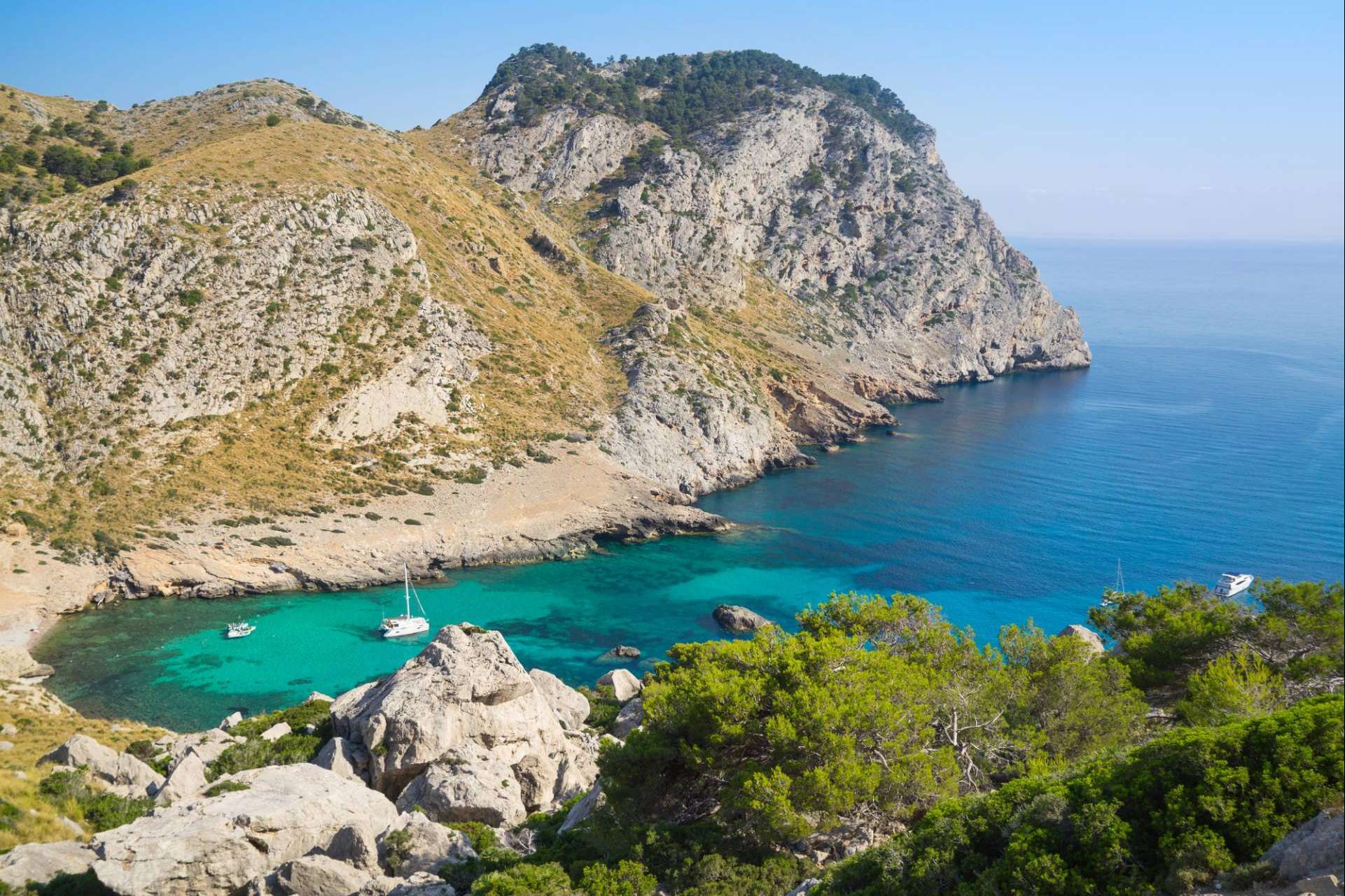 Mallorca al descubierto; consejos prácticos para explorar la perla de las Baleares