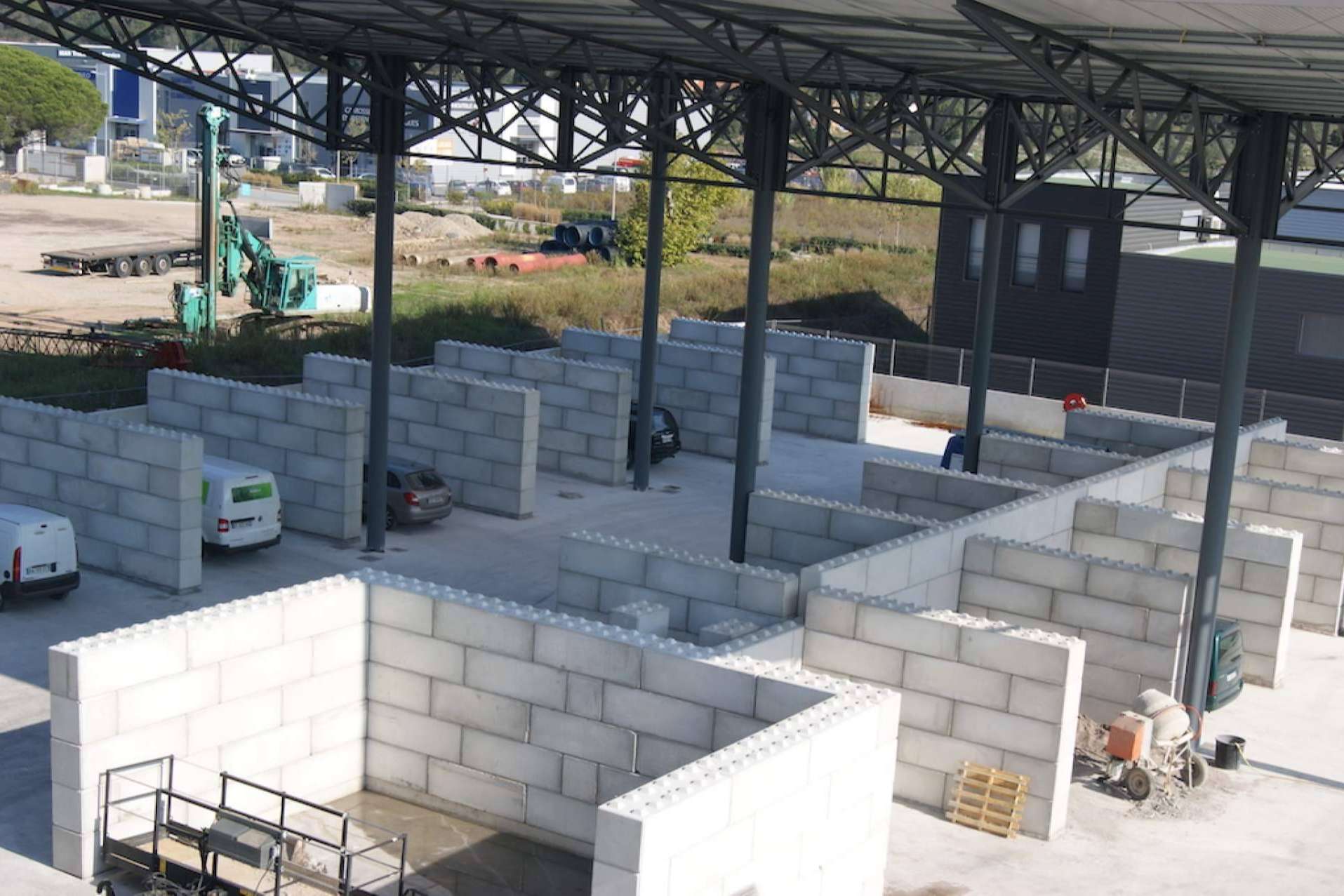 Descubrir los moldes para bloques de hormigón de Betonblock
