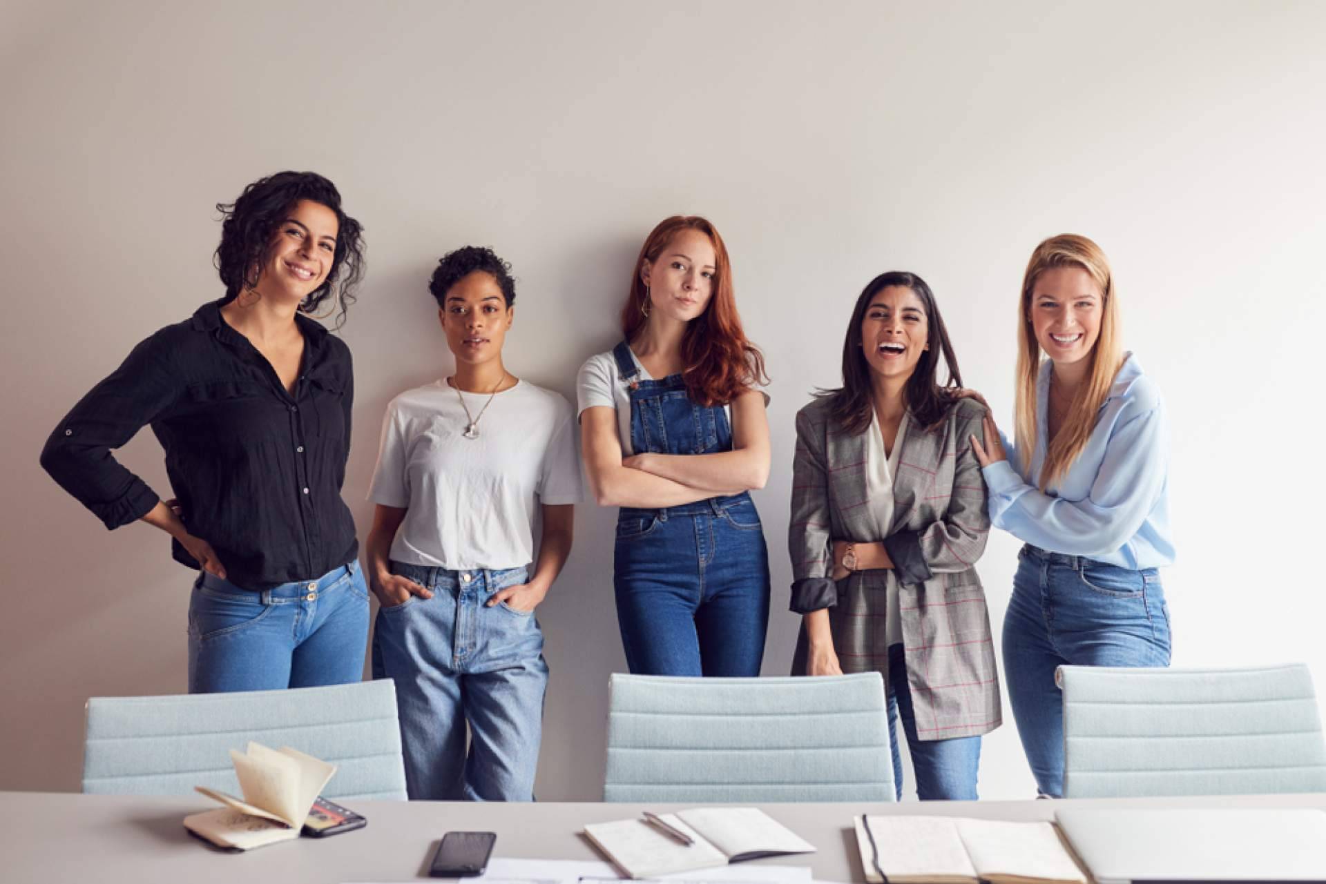 Cómo son los talleres 'Entre Mujeres; Pensamiento positivo en Acción'