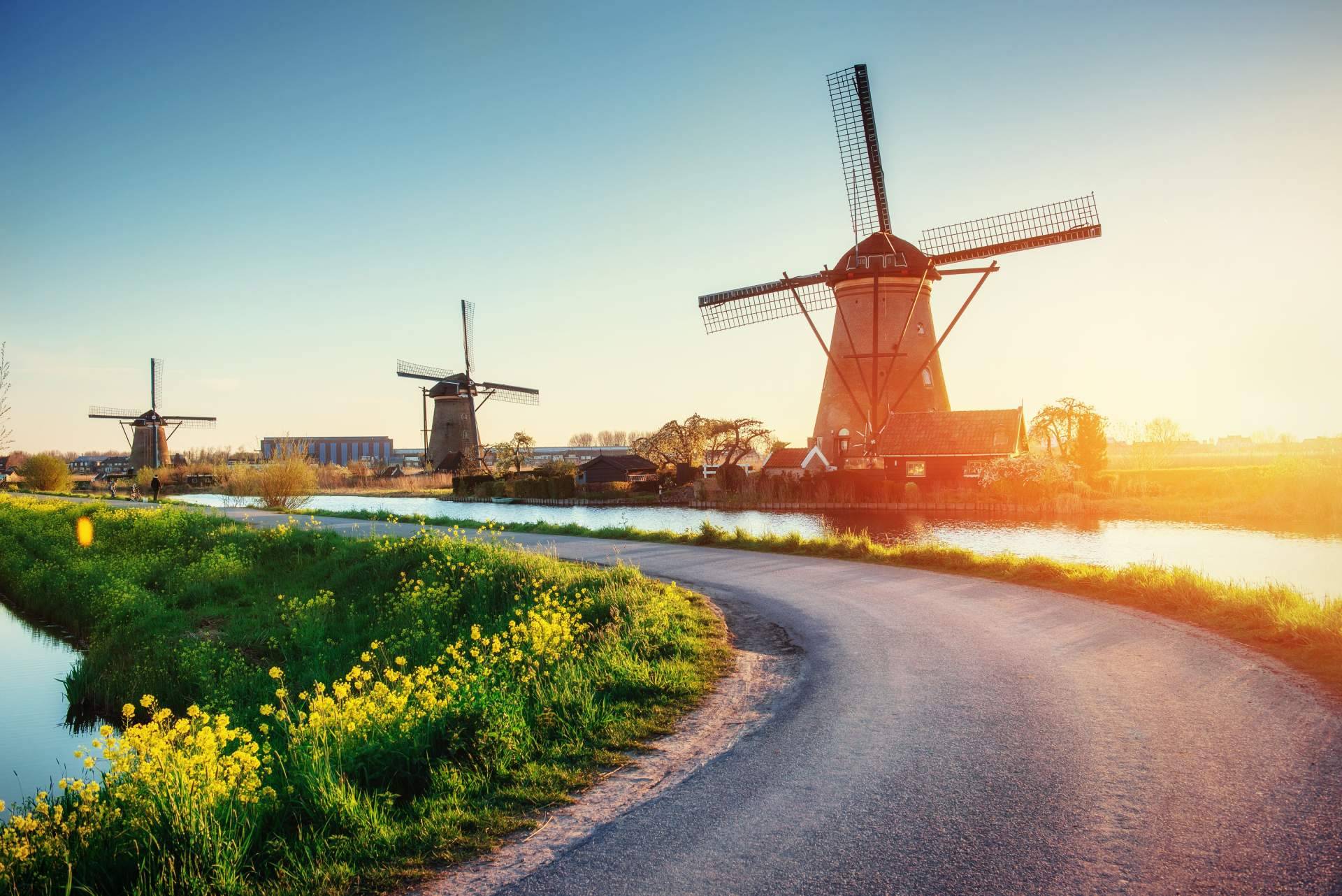 Mudanzas internacionales de España a Países Bajos y Bélgica, con Wisse Moving