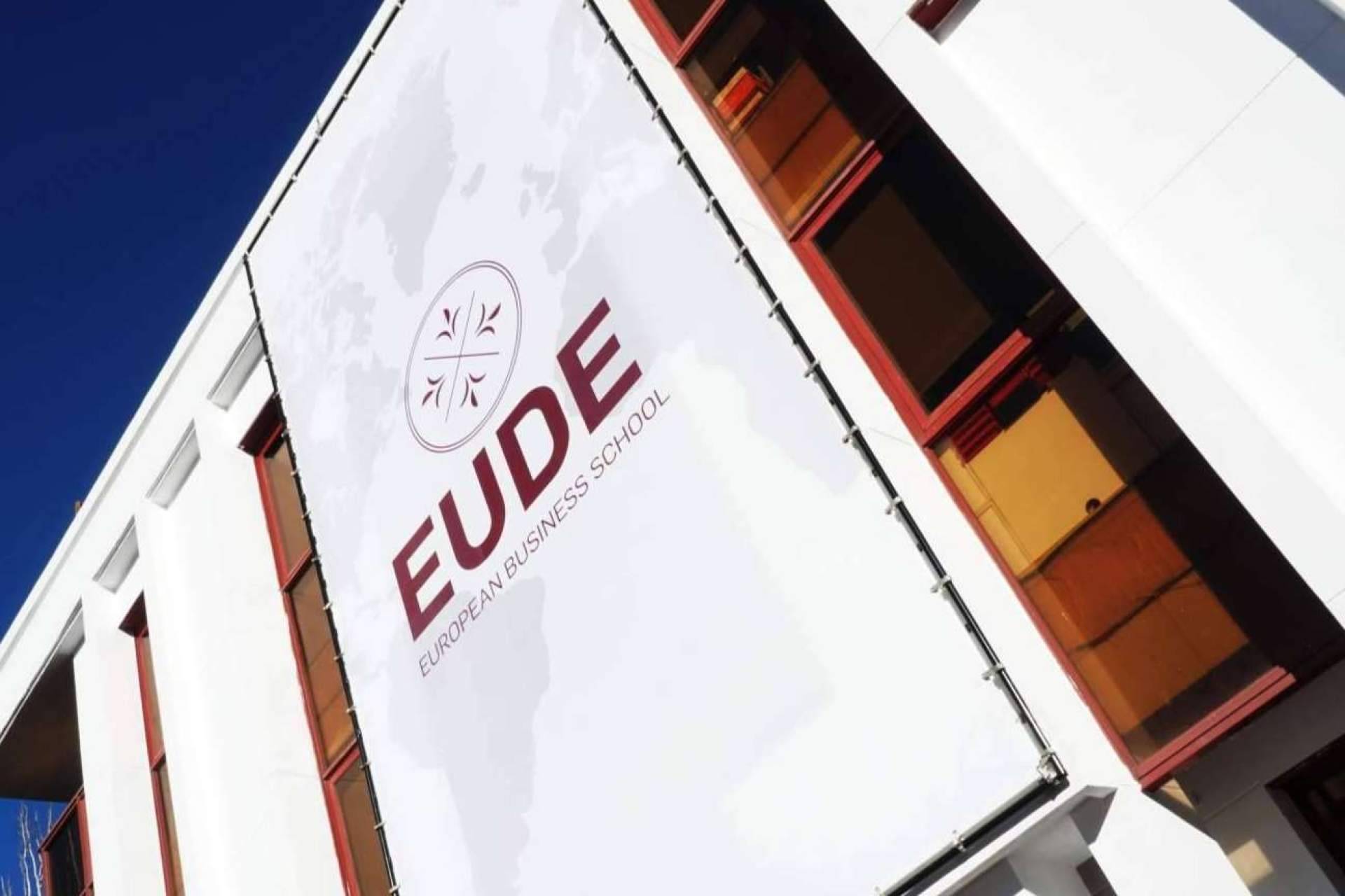 EUDE Business School logra una puntuación de 4 estrellas en la certificación QS Stars
