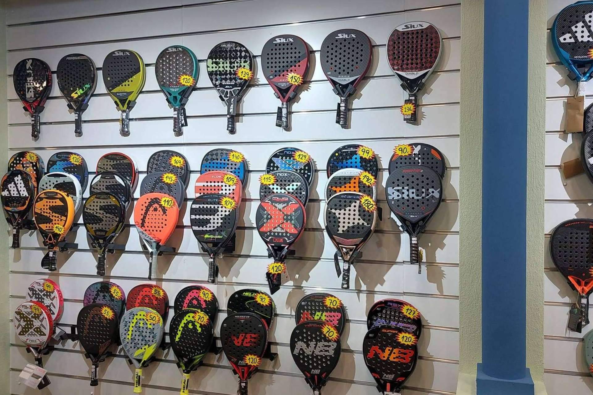 Webdepadel.com, un espacio online con un interesante outlet de padel
