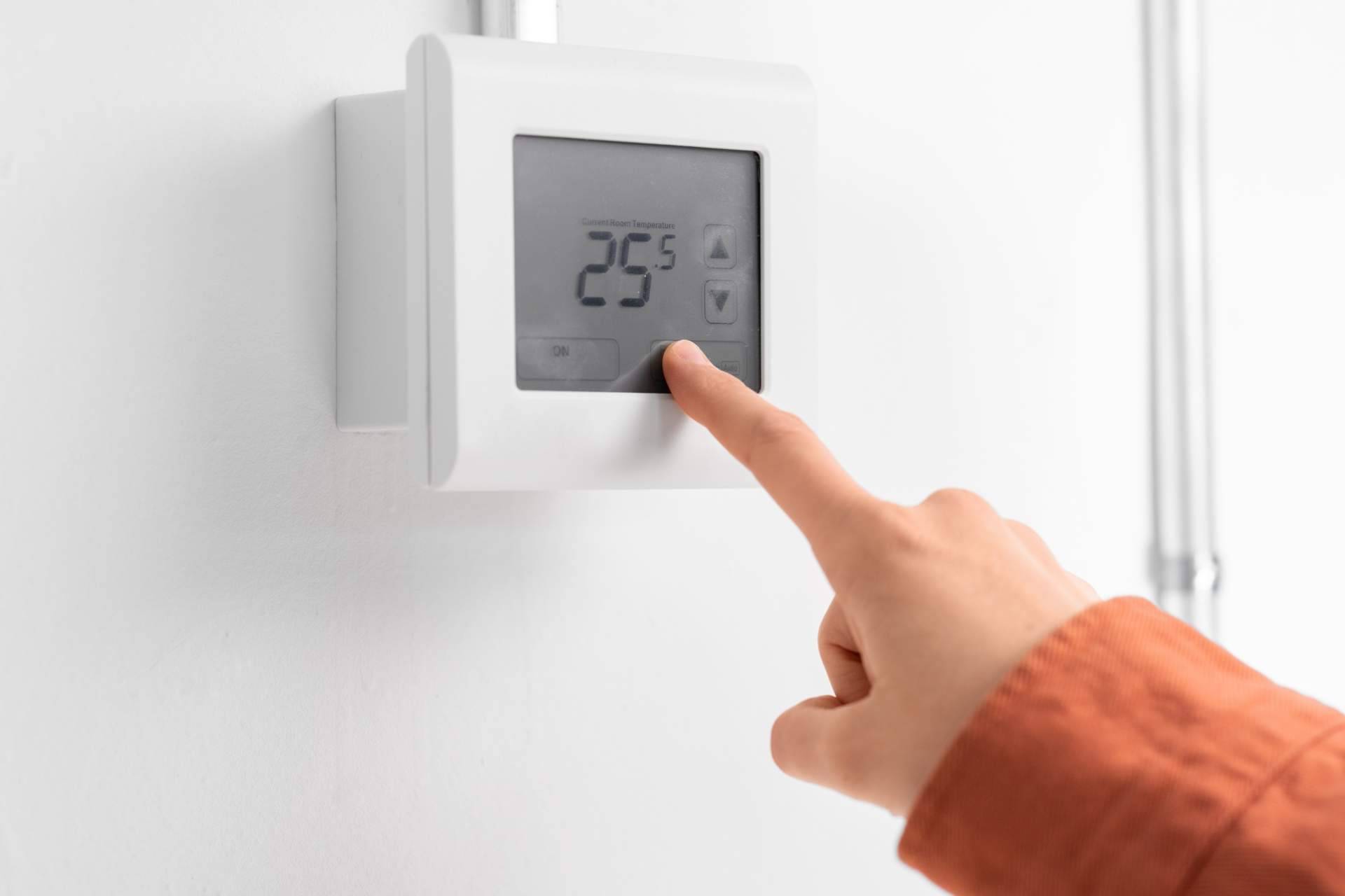 Servicios relacionados con la eficiencia energética, con los expertos de Acierta Eficiencia