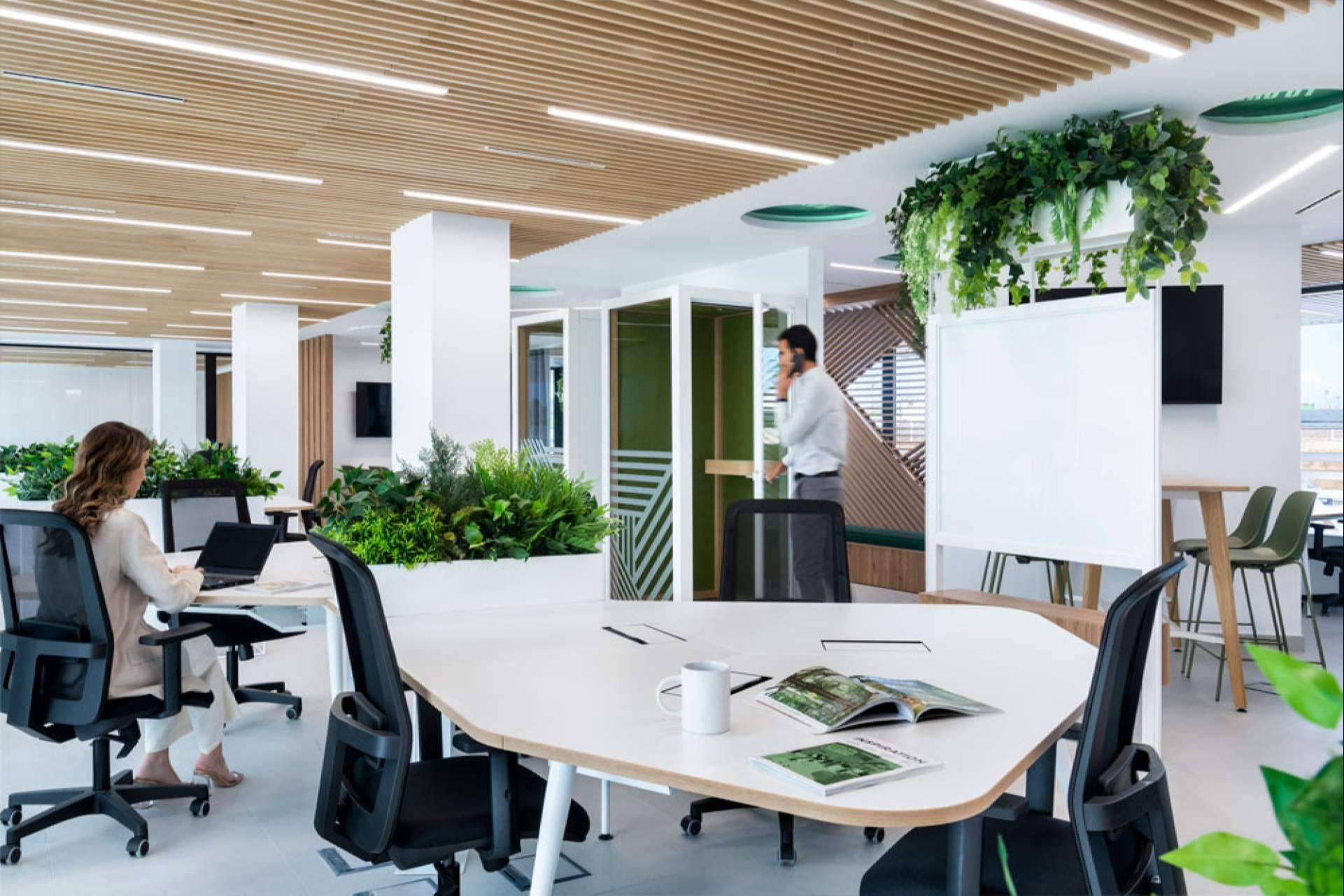 Diseño de oficinas con la aplicación de la certificación WELL con el sello Chavsa