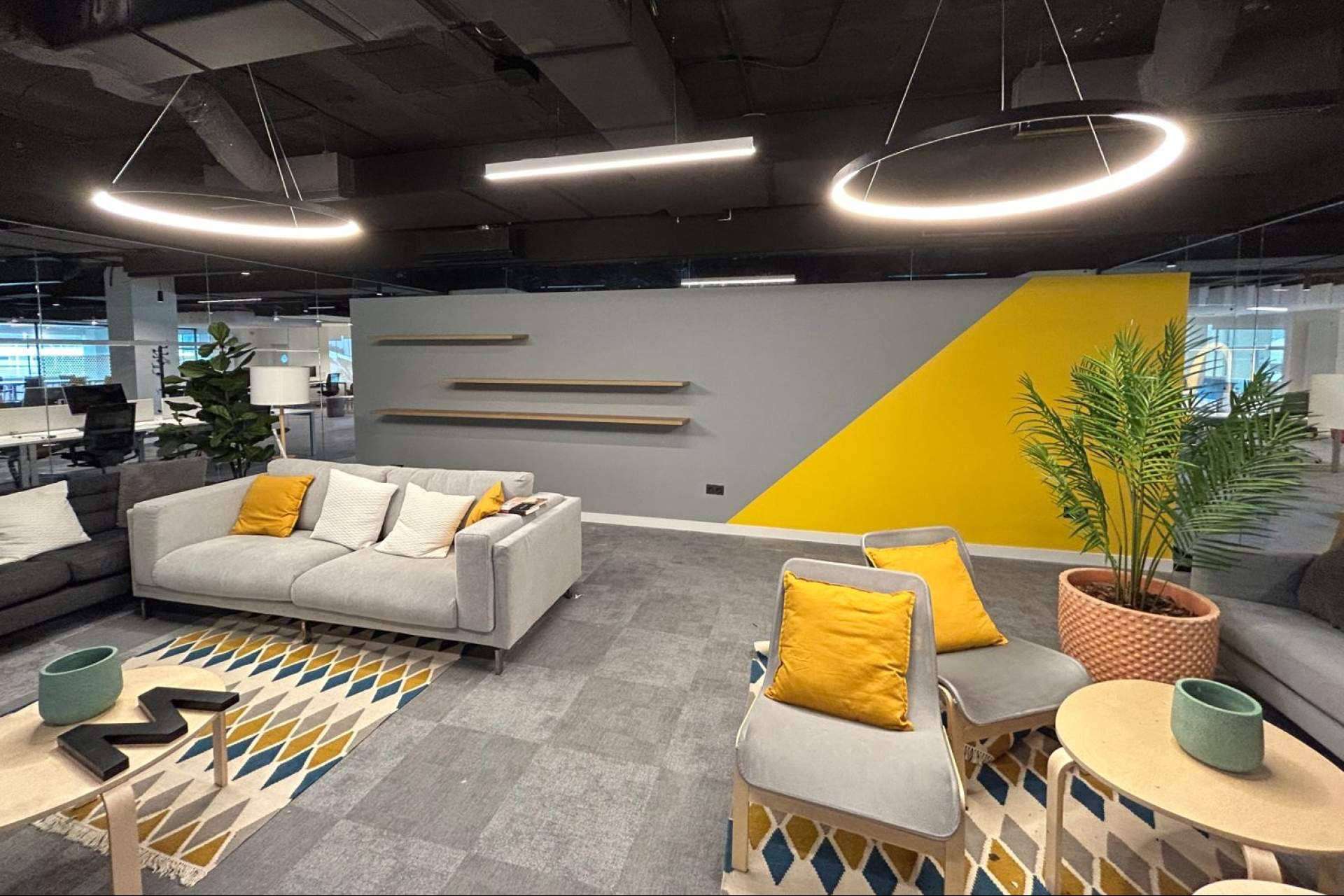 CHAVSA ofrece servicios para el diseño de interiores personalizado para espacios de trabajo actuales