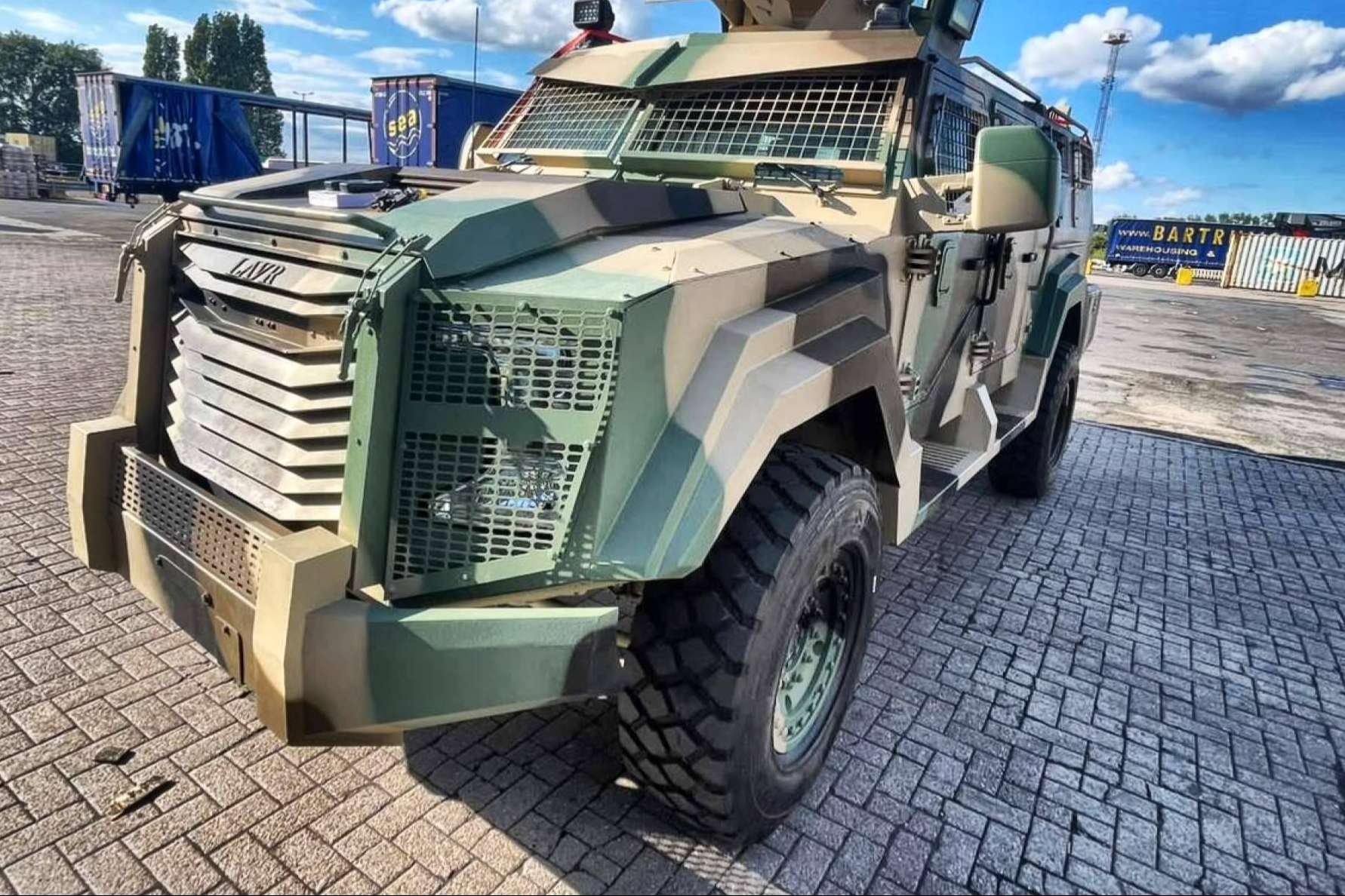 Sistemas de alta seguridad militar; el diseño y fabricación de LAVR