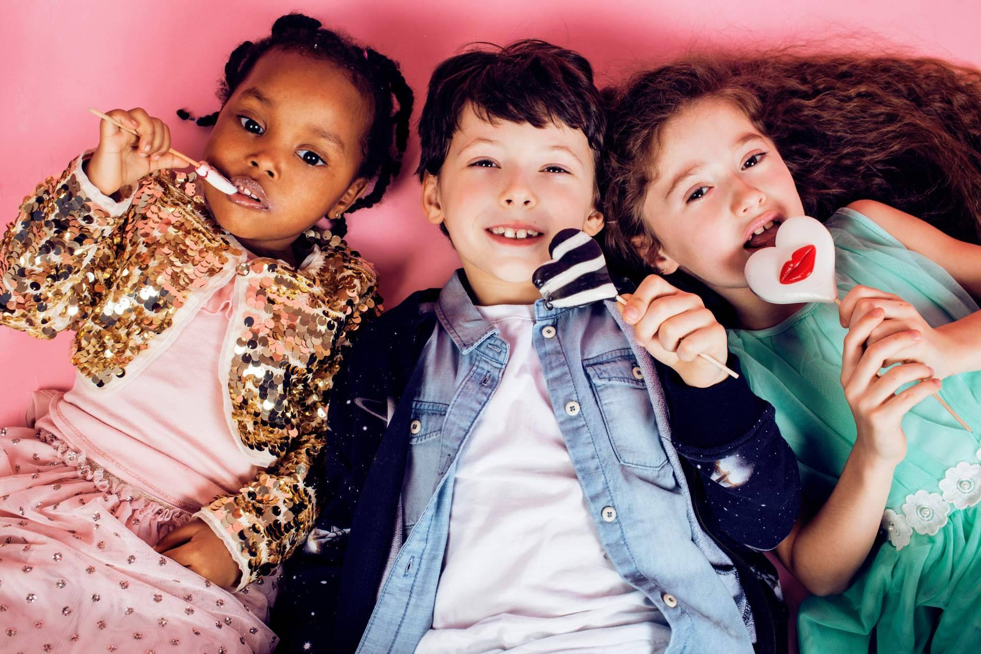 Ideas originales para entretener a los niños en las bodas, con Detalles Armonía