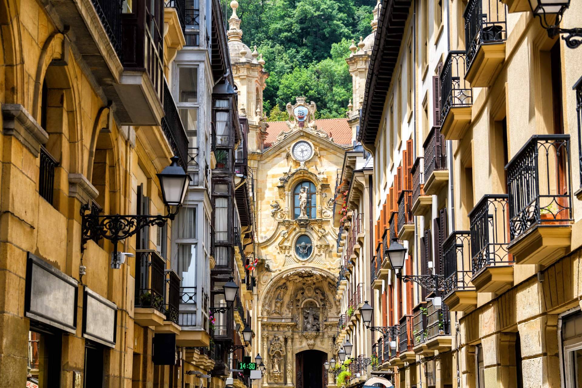 Escapada a San Sebastián y vuelta al hogar con los pasteles vascos de Pastelería Oiartzun