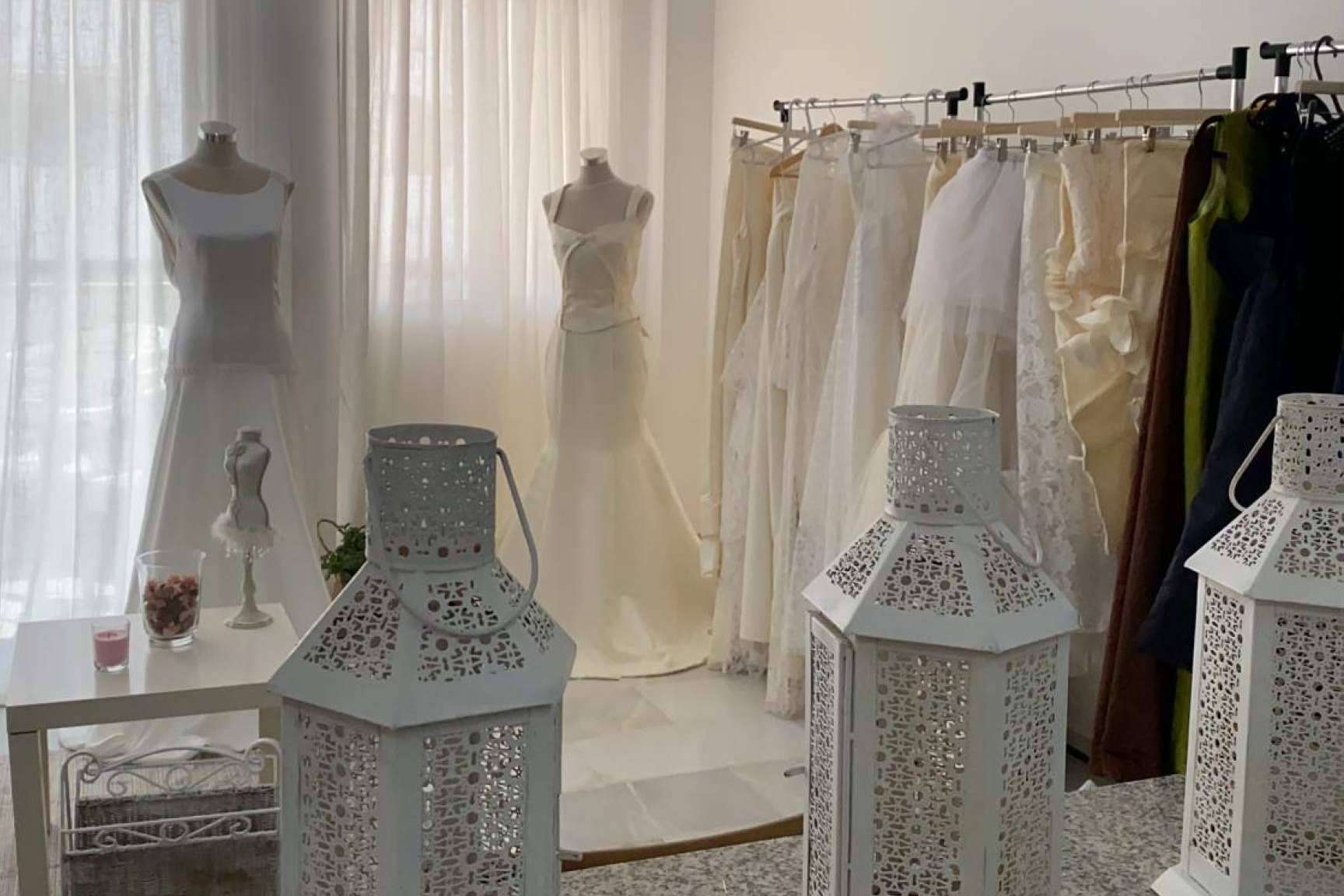 Confección y exclusividad de vestidos de novia en el atelier de Miglionico