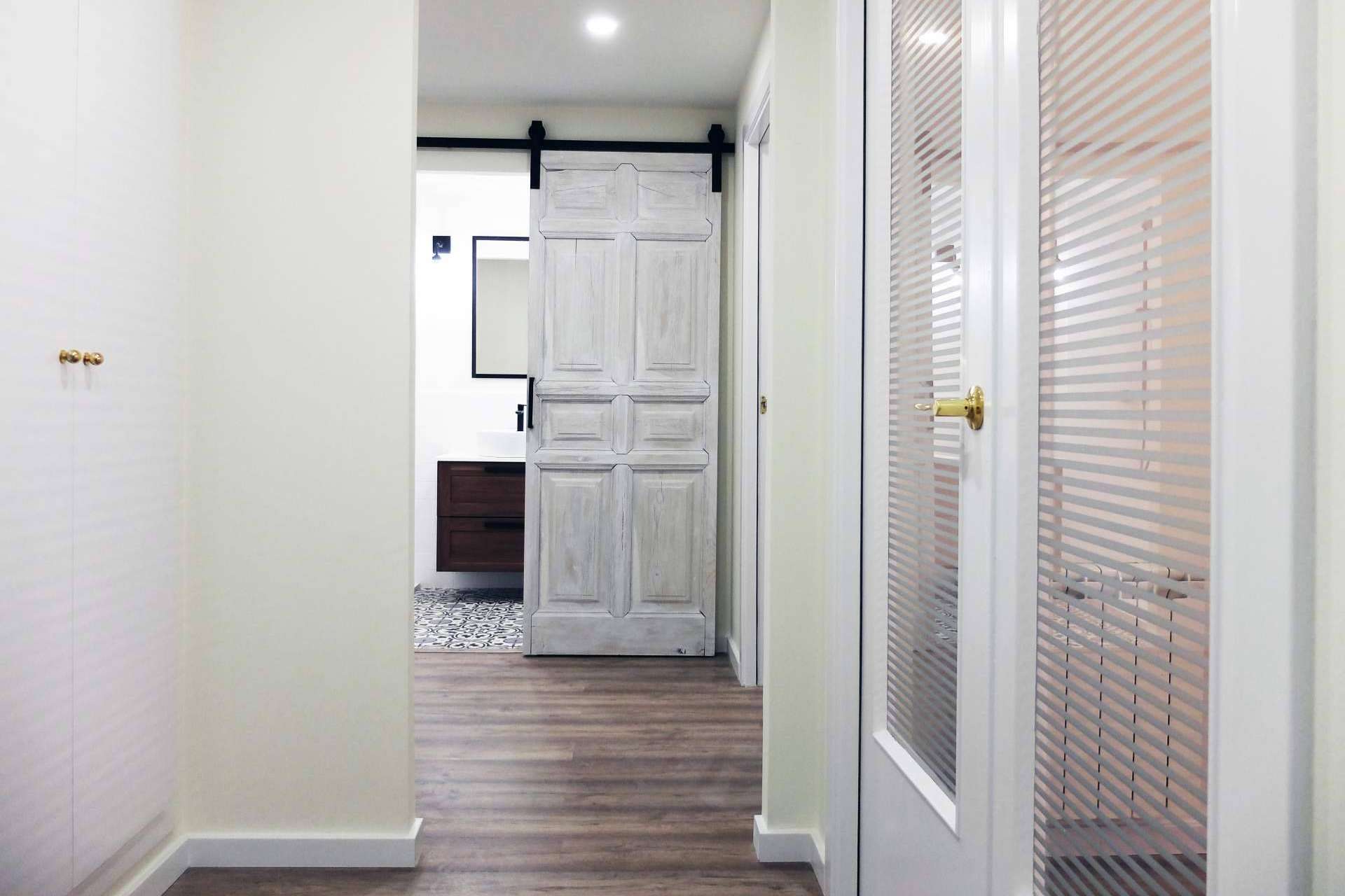 Accesible Reformas transforma su vivienda en Barcelona a un precio accesible y calidad comprobada