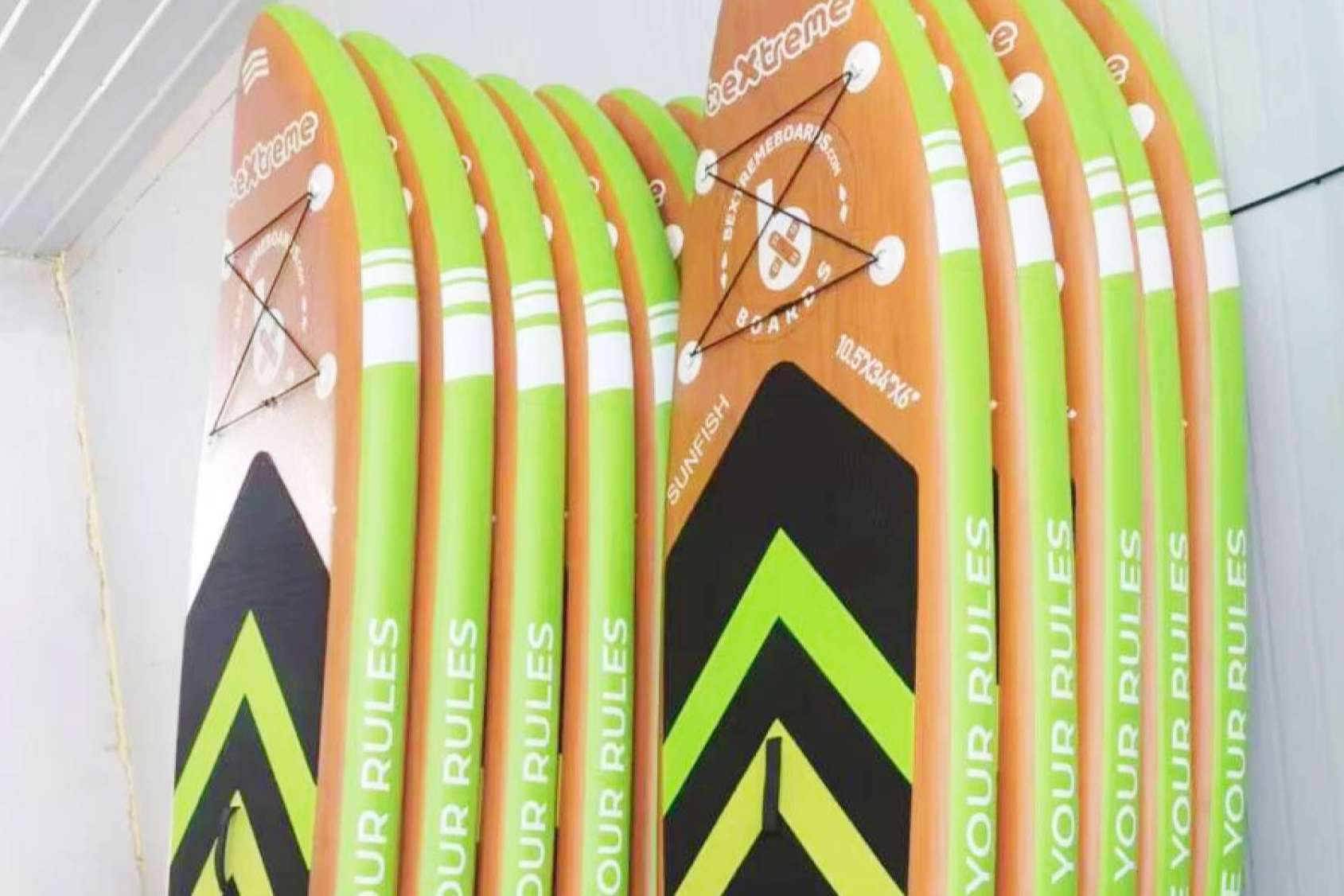 Ya es posible comprar paddle surf hinchable de madera en la tienda BeXtreme