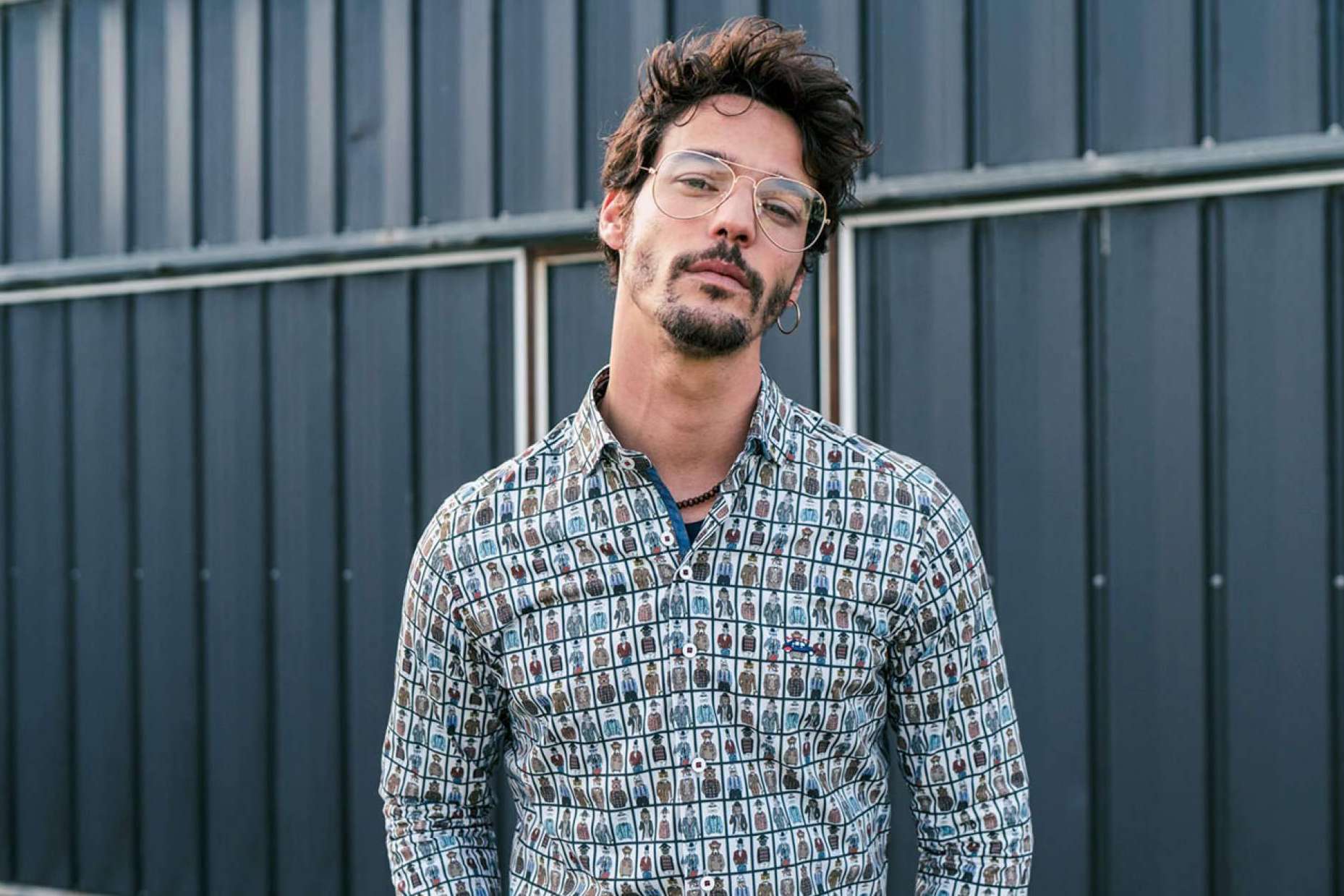 Pantalones cómodos y en tendencia para hombre en el catálogo de The Surfcar