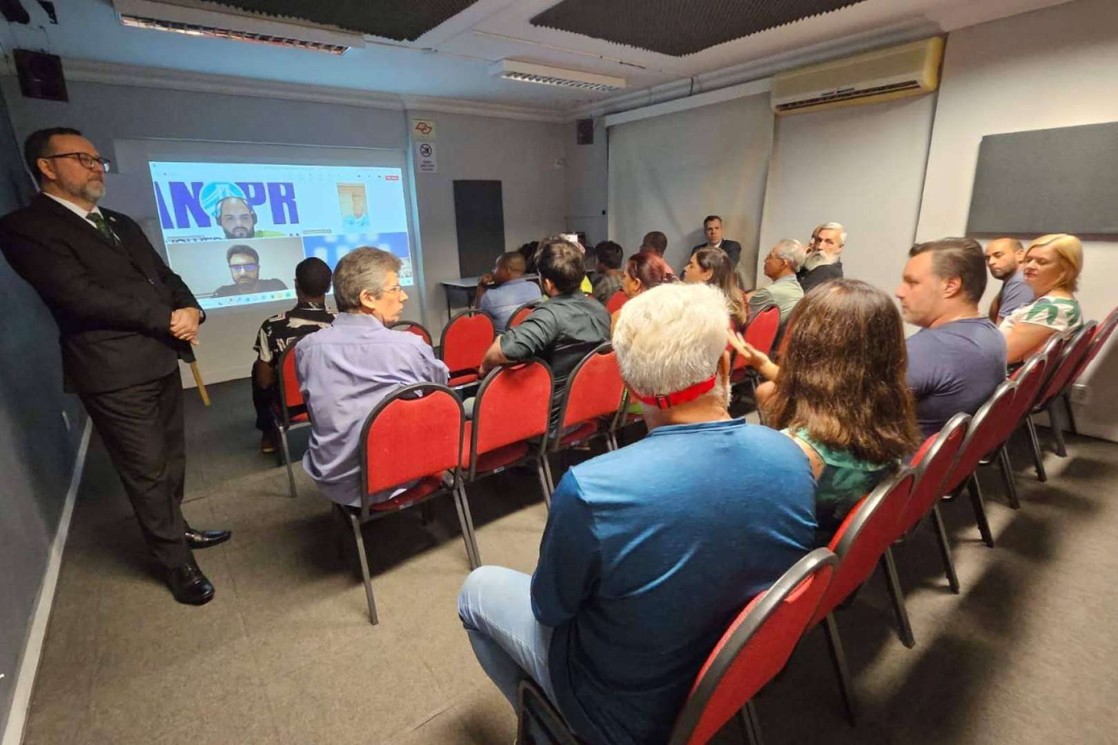 A Estratégia da Jan-Pro Brasil para Crescimento e Suporte aos Franqueados da Região de Campinas - SP